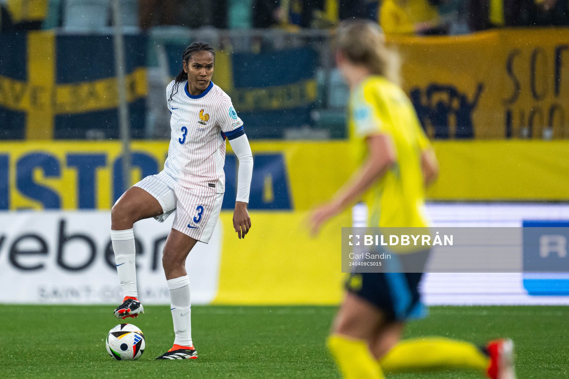 Wendie Renard of France