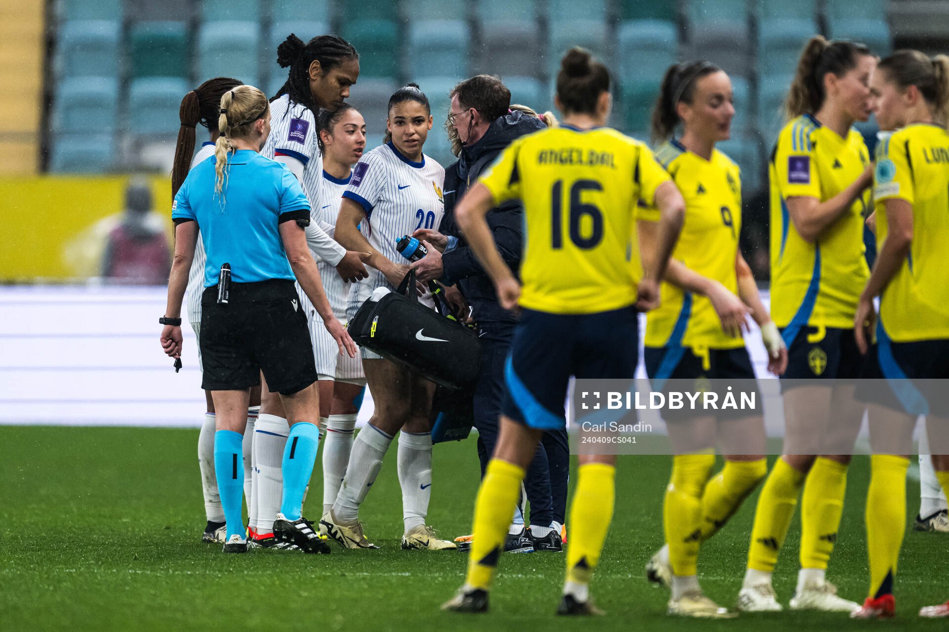 Delphine Cascarino of France in pain during the UEFA Women's Euro Qualifier football match between Sweden and France on April 9, 2024 in Gothenburg.