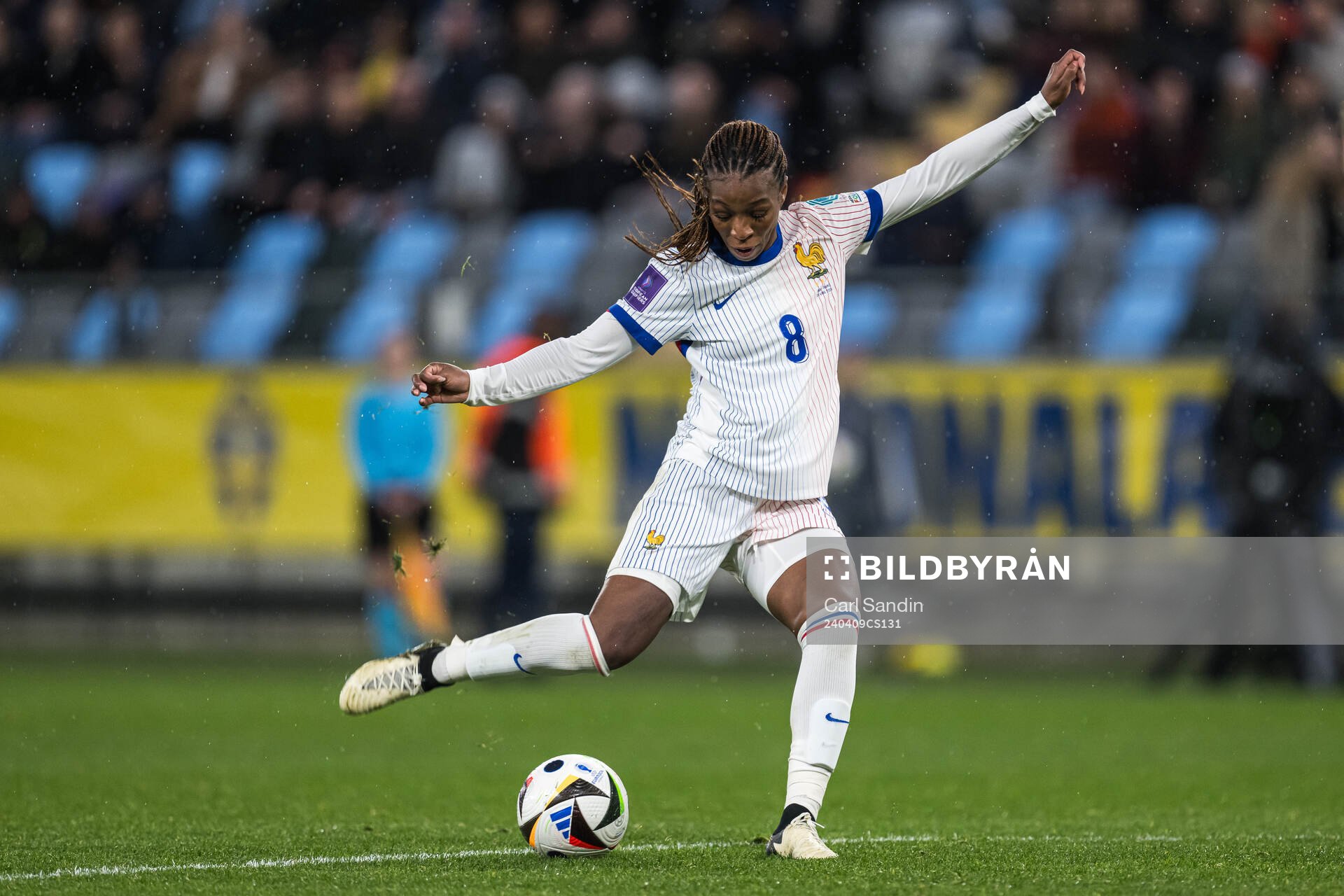 Grace Geyoro of France