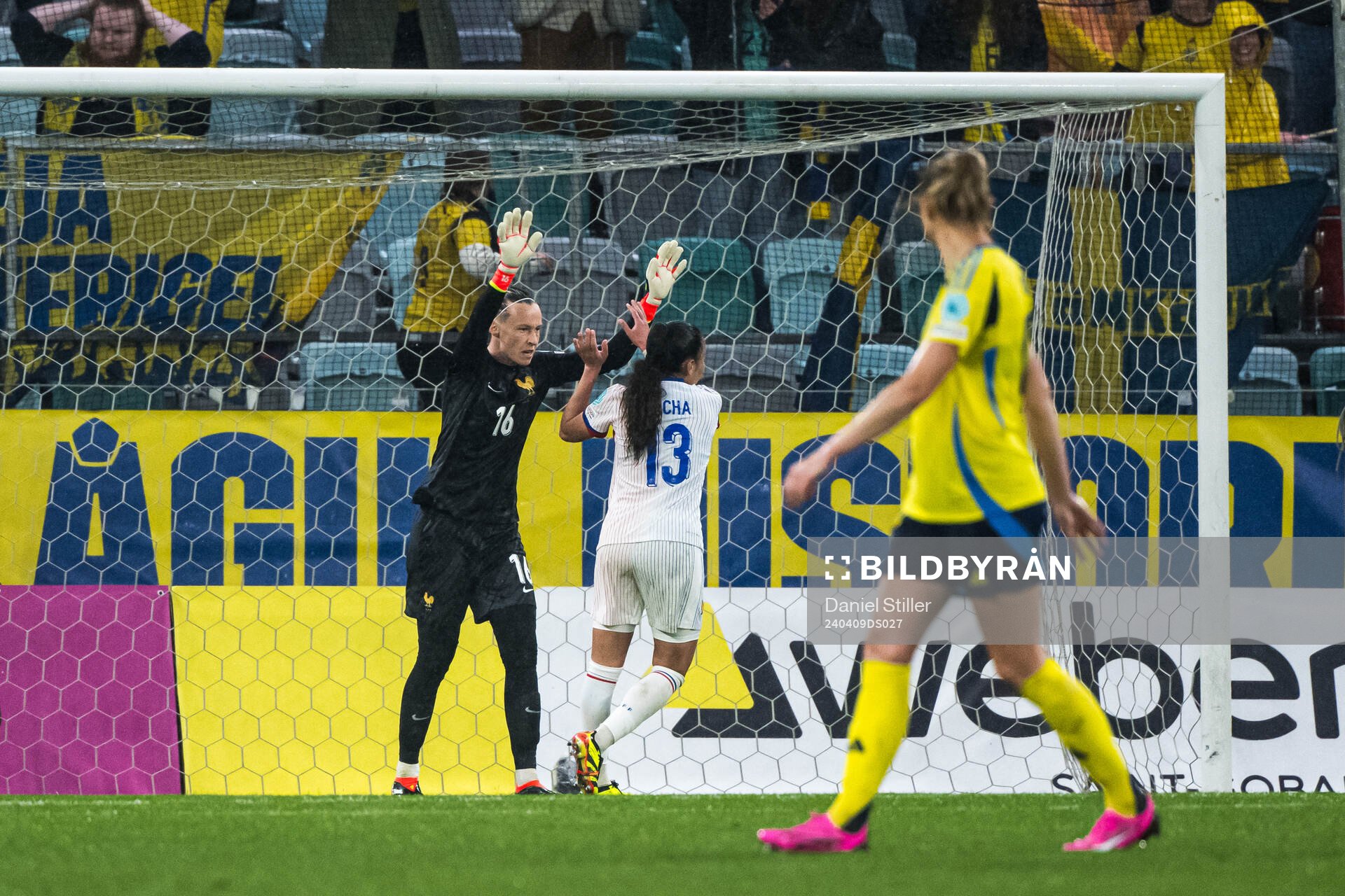 goalkeeper Pauline Peyraud-Magnin of France during the UEFA Women's Euro Qualifier football match between Sweden and France on April 9, 2024 in Gothenburg. 