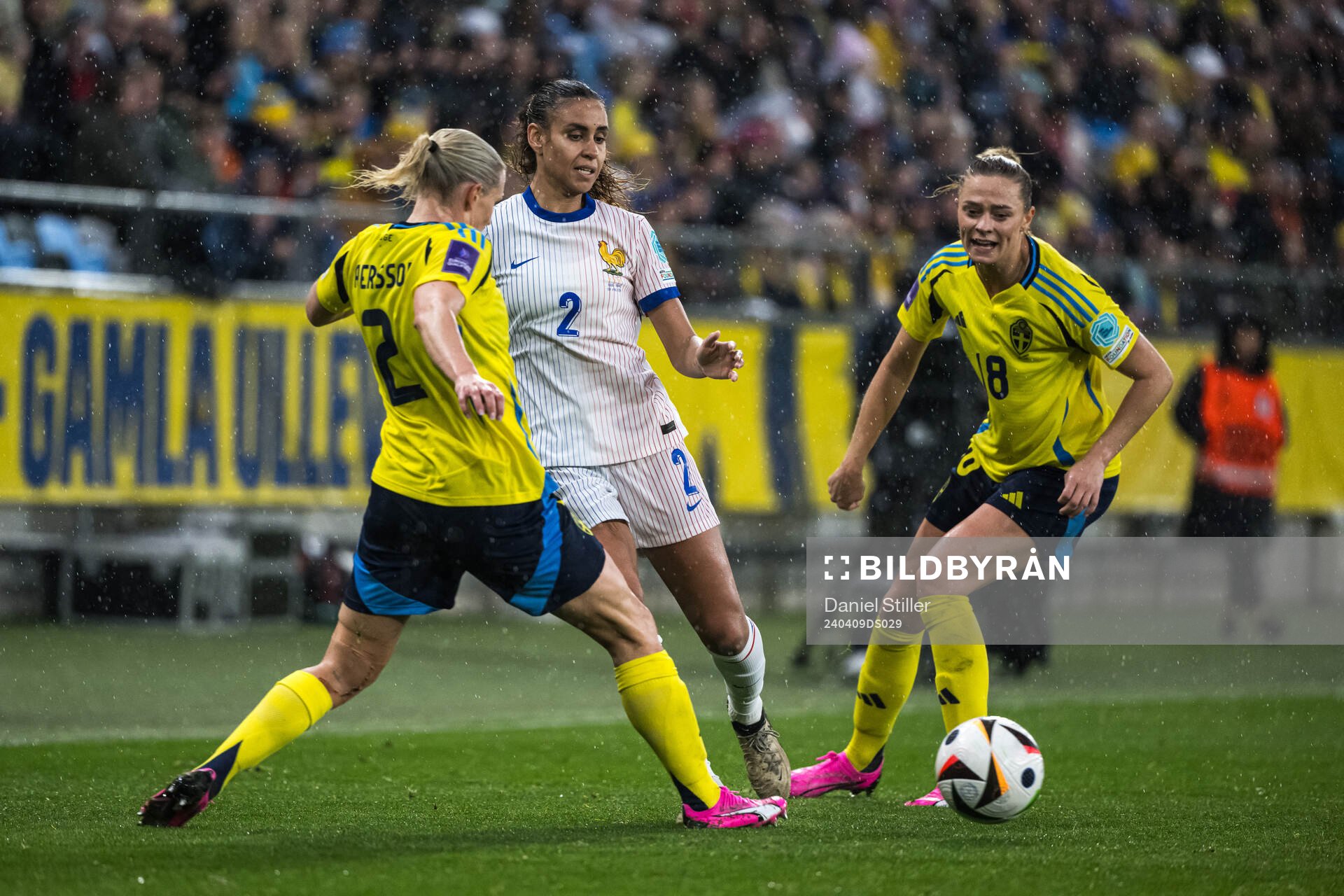 Jonna Andersson and Fridolina Rolfö of Sweden of Sweden