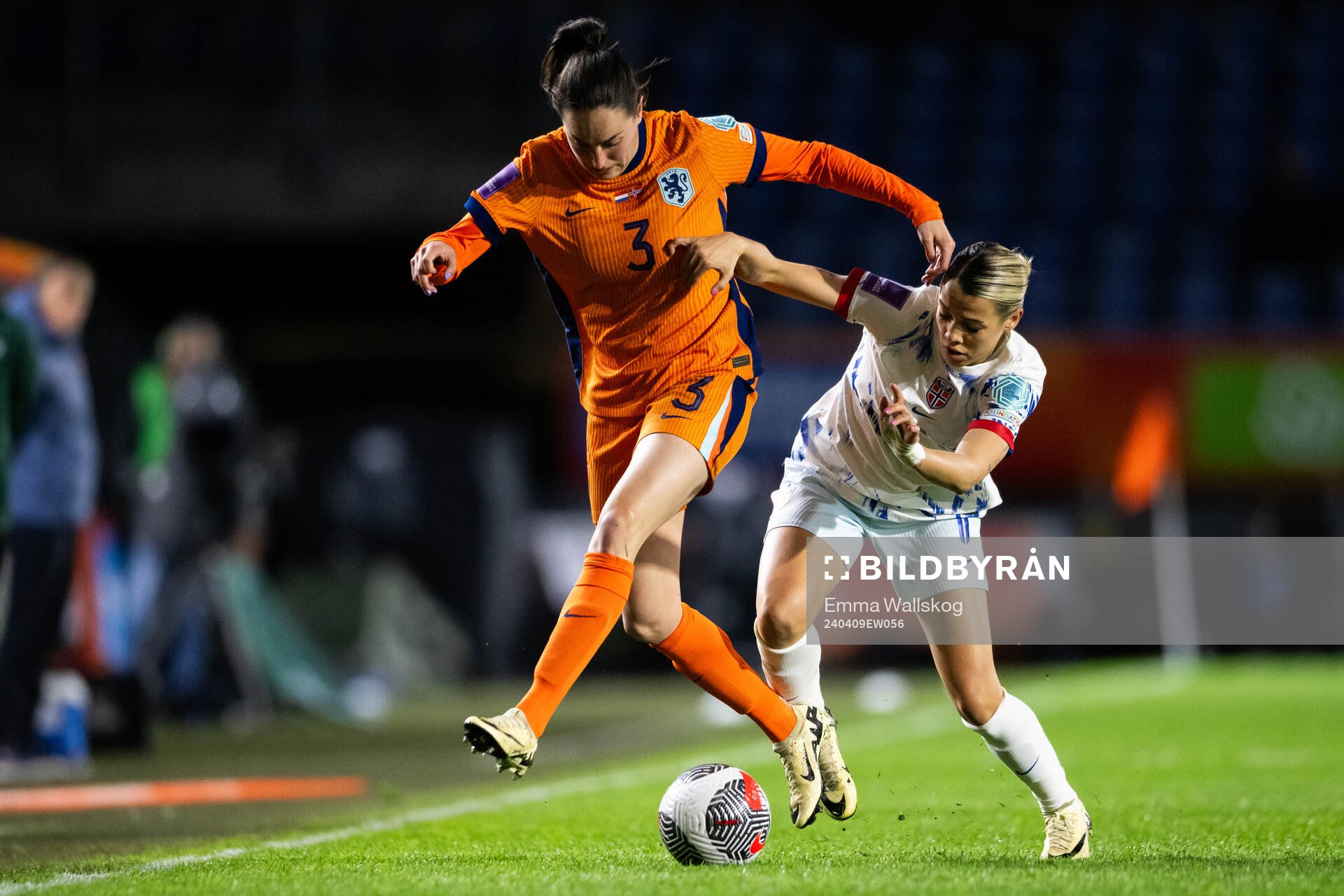 Caitlin Dijkstra of Netherlands and Celin Bizet Ildhusøy