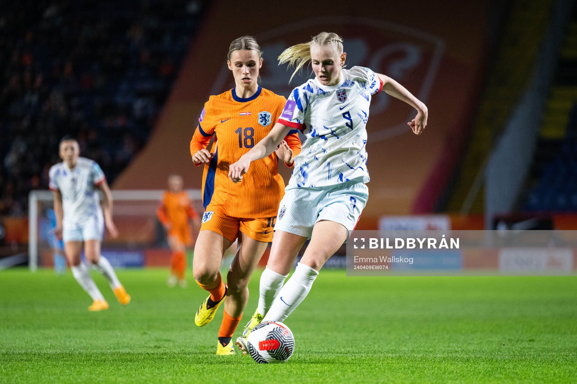Kerstin Casparij of Netherlands and Karina Sævik  of Norway