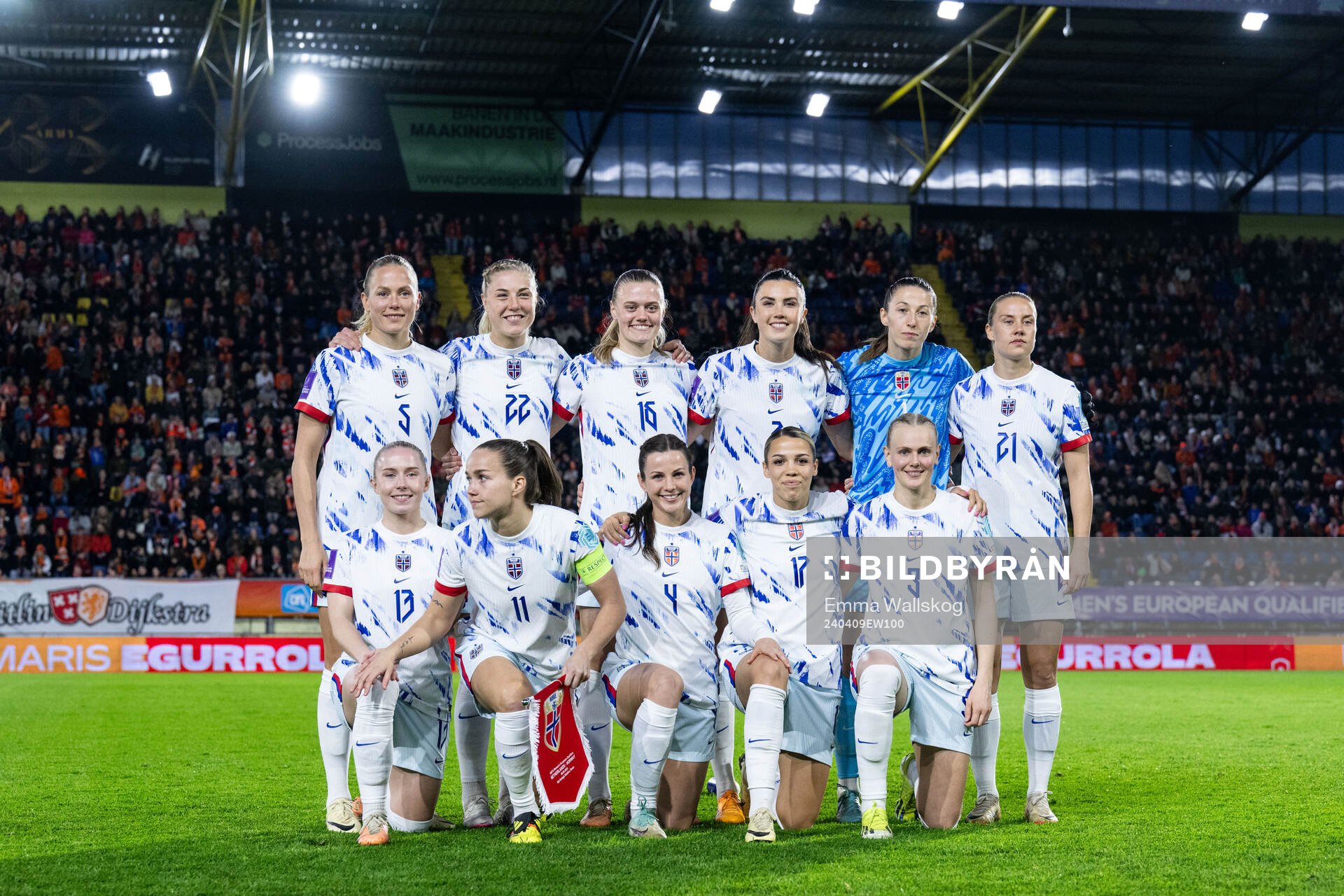 Guro Bergsvand, Sophie Roman Haug, Mathilde Harviken,