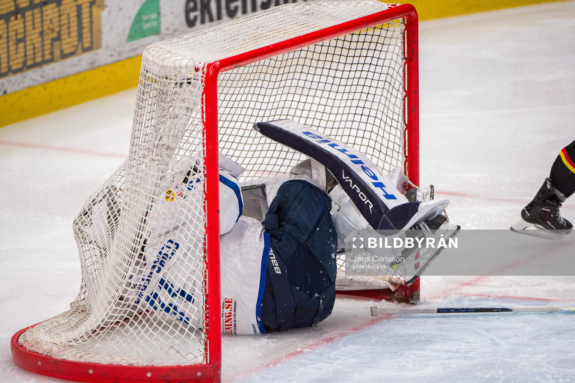 Karlskogas Marcus Hellgren Smed har ont
