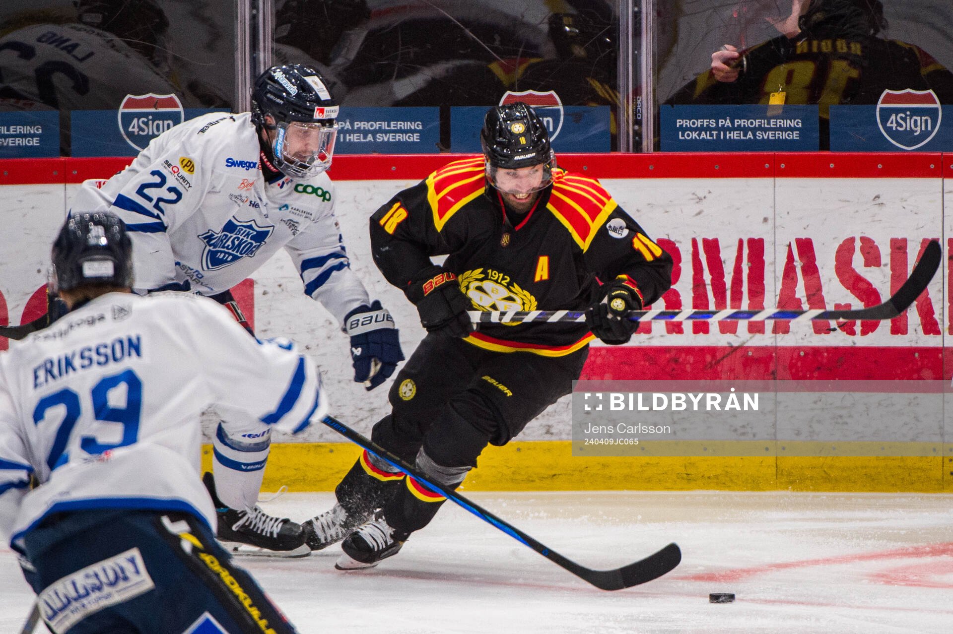 Karlskogas Viktor Lang och Brynäs Anton Rödin