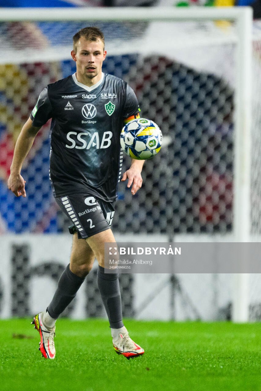Brages Alexander Zetterström under fotbollsmatchen i Superettan mellan Helsingborg och Brage den 9 april 2024 i Helsingborg. 