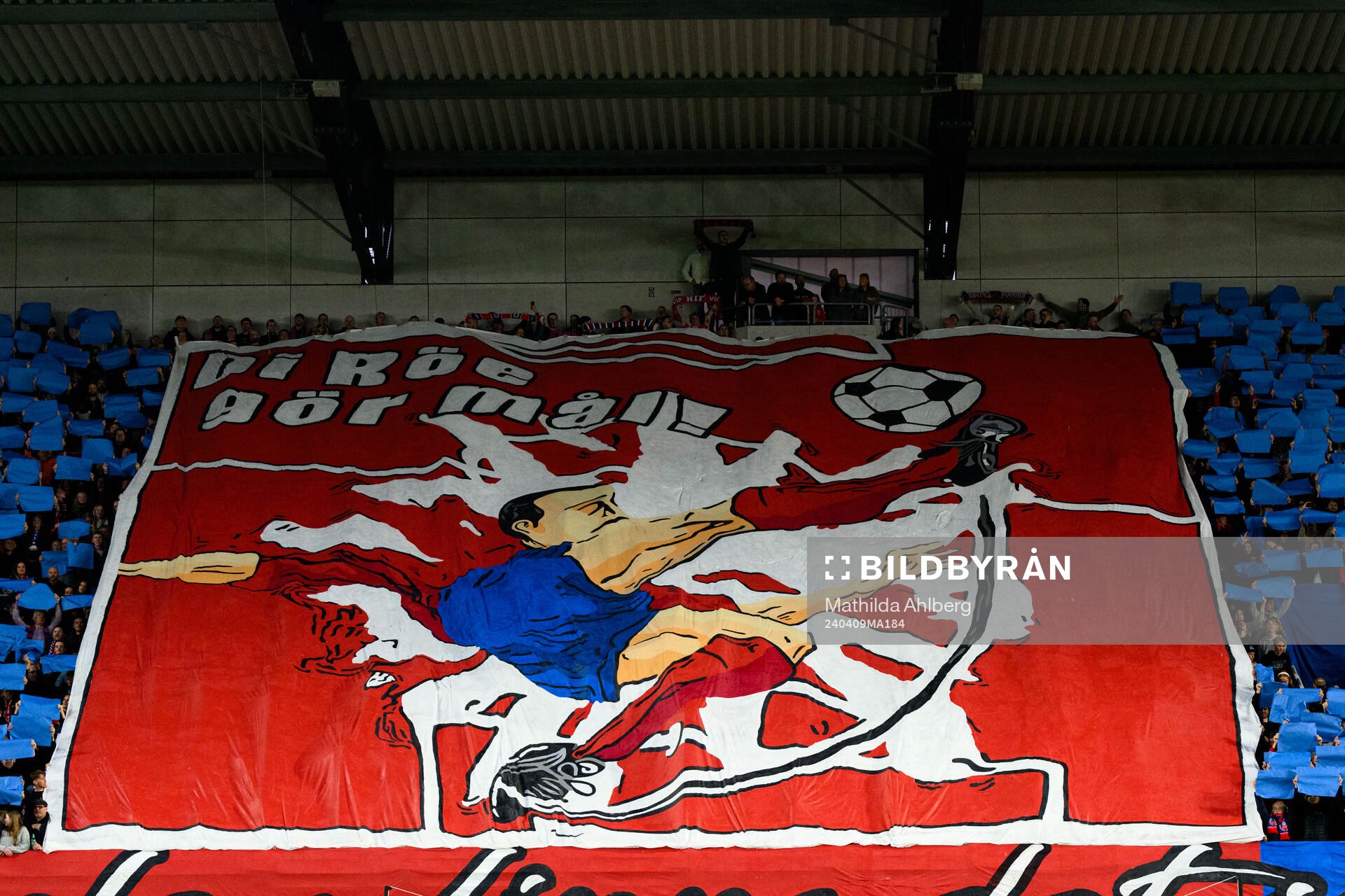 Helsingborgs supportrar med tifo
