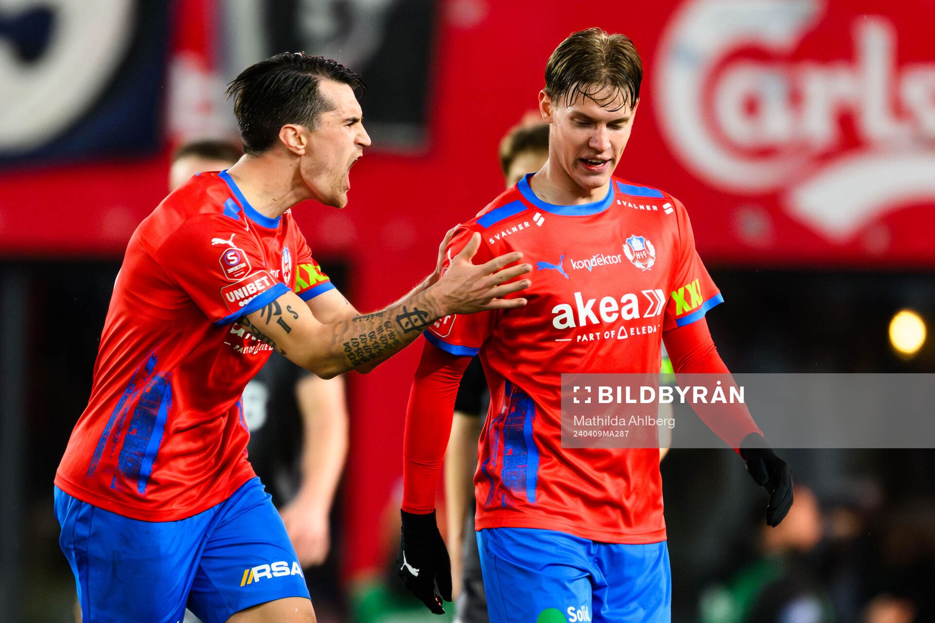 Helsingborgs Jon Birkfeldt och Taylor Silverholt jublar