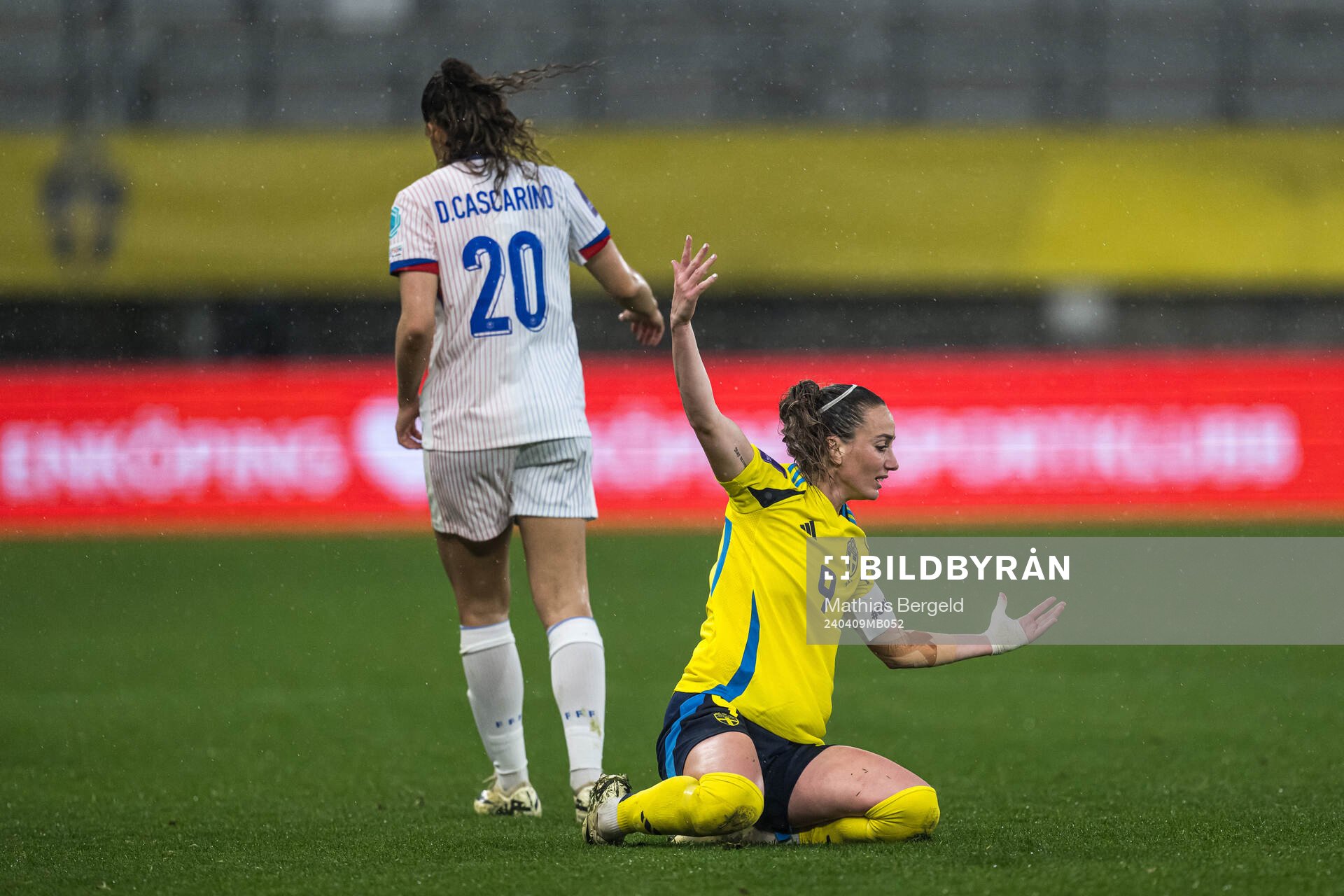 Kosovare Asllani of Sweden