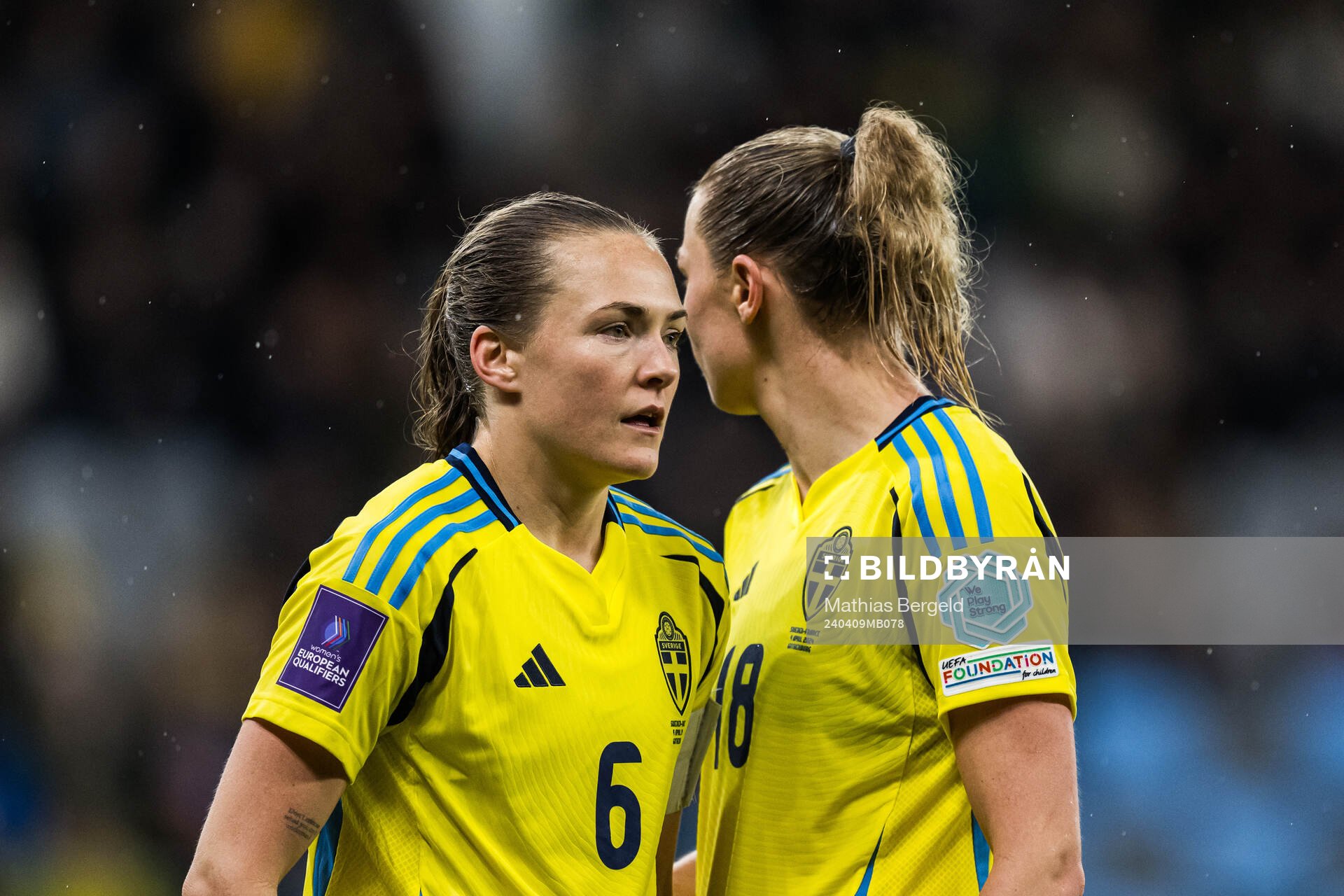 Magdalena Eriksson and Fridolina Rolfö of Sweden looks
