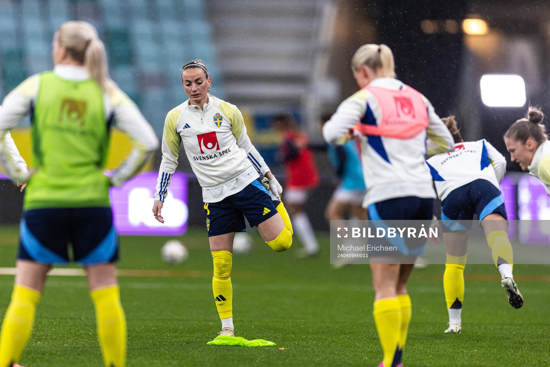 Kosovare Asllani of Sweden