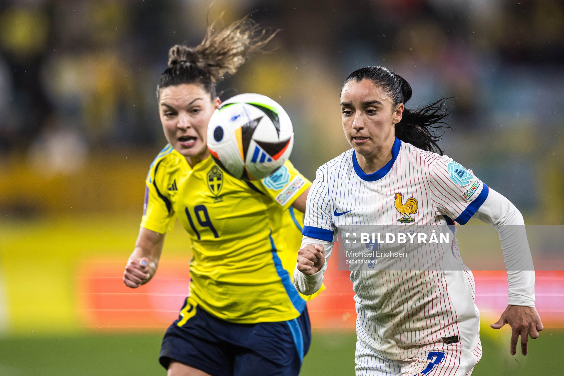 Johanna Rytting Kaneryd of Sweden and Sakina Karchaoui of