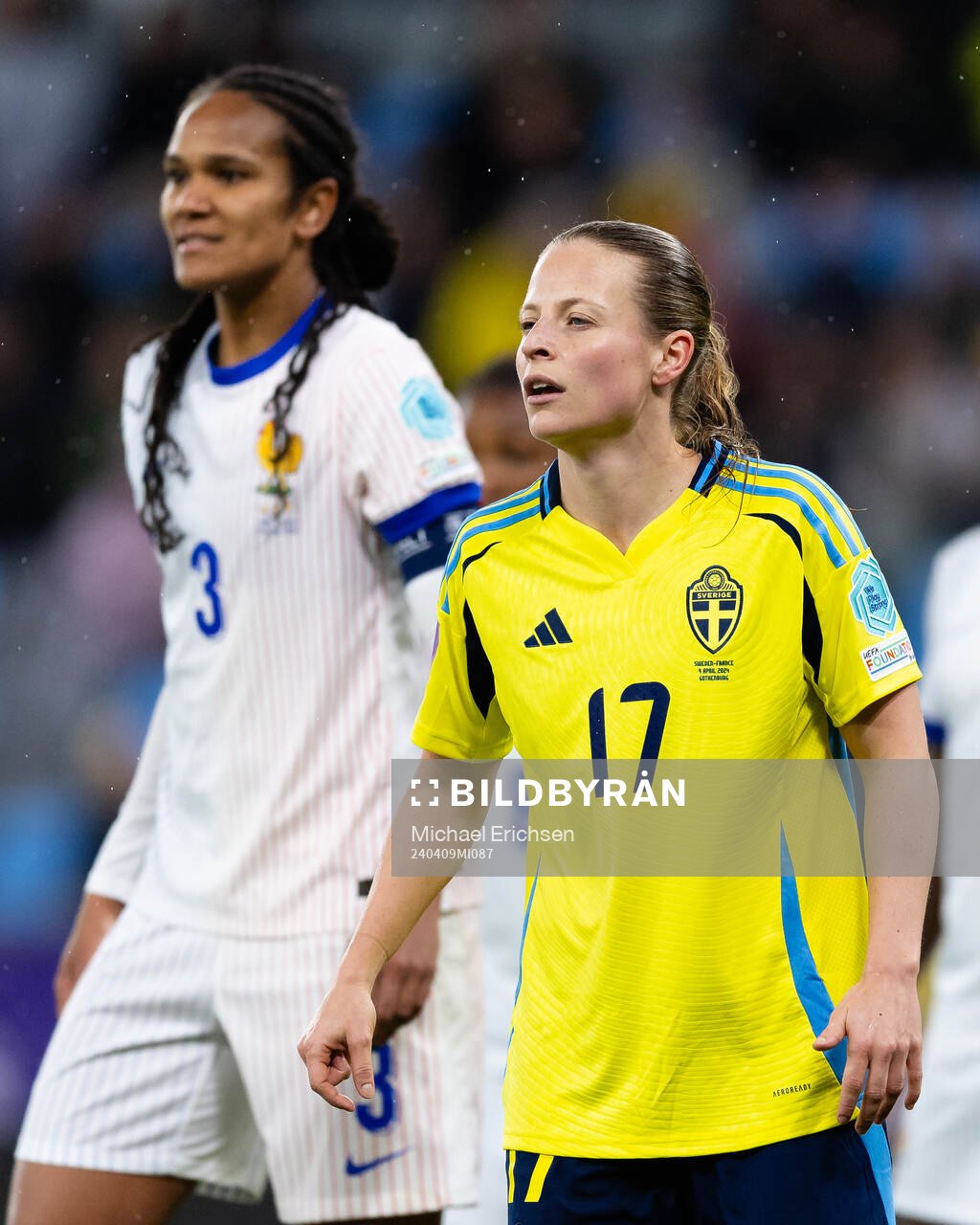 Wendie Renard of France and Anna Anvegård of Sweden