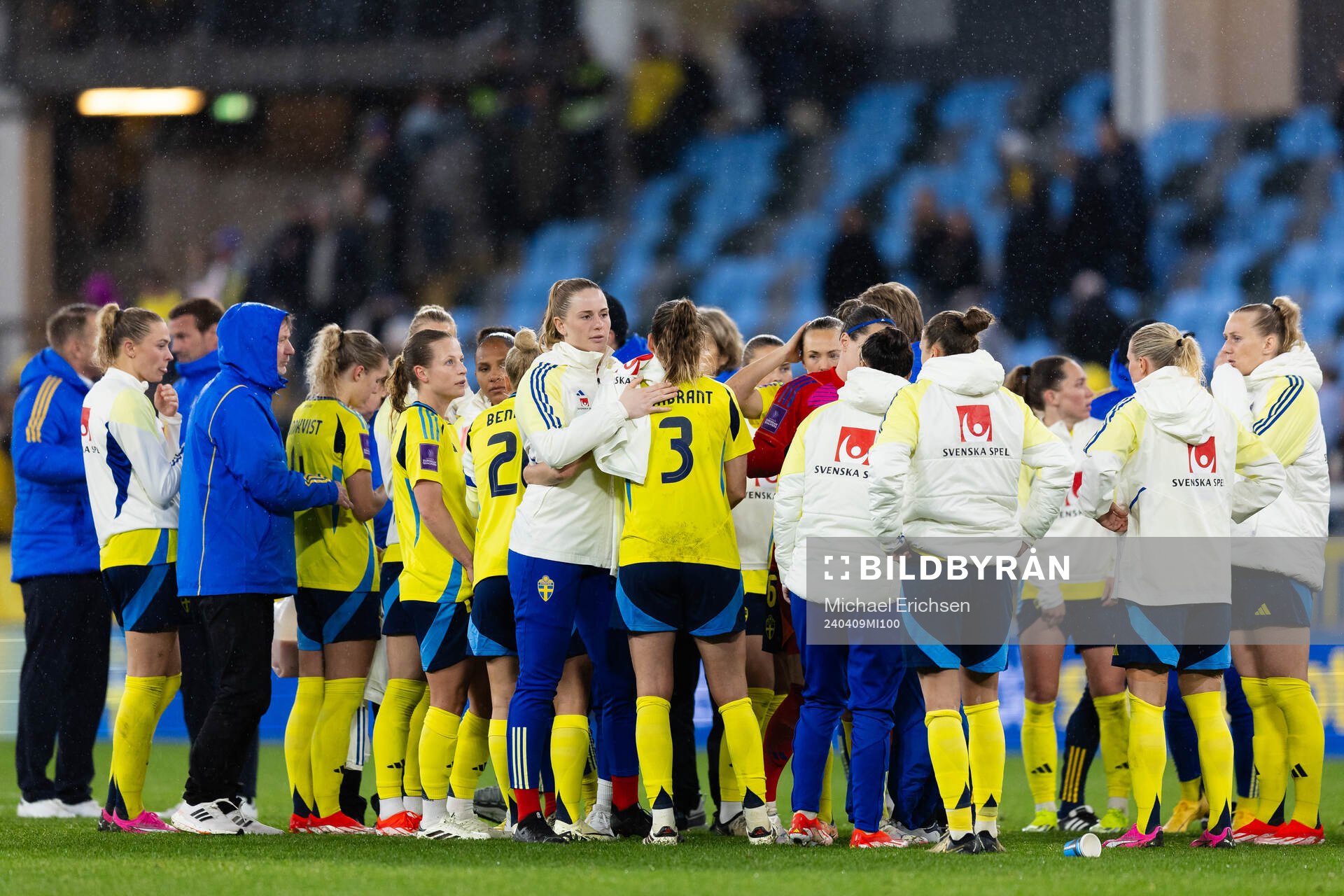 Players and staff of Sweden