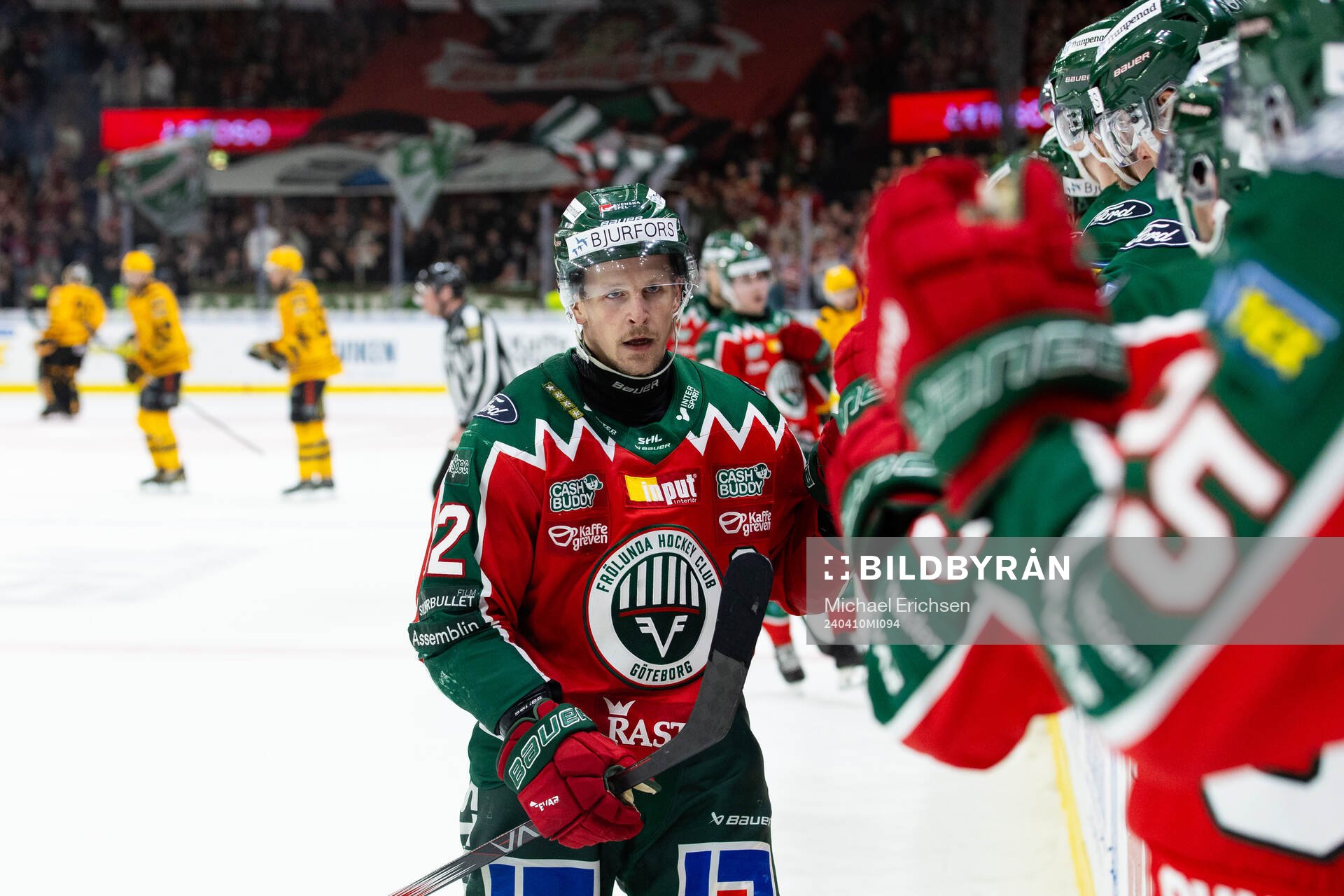 Frölundas Max Friberg jublar