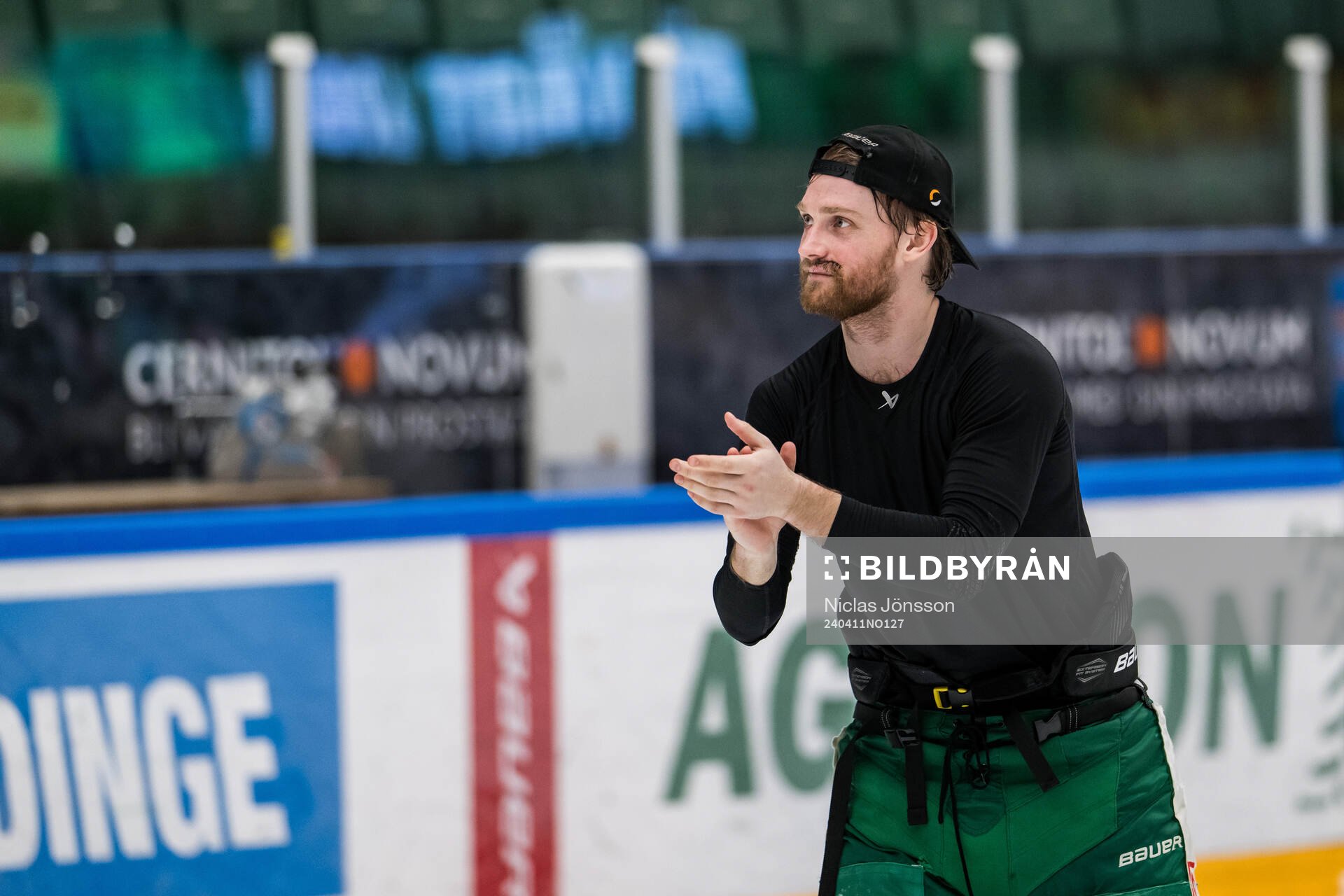 Rögles Simon Ryfors jublar