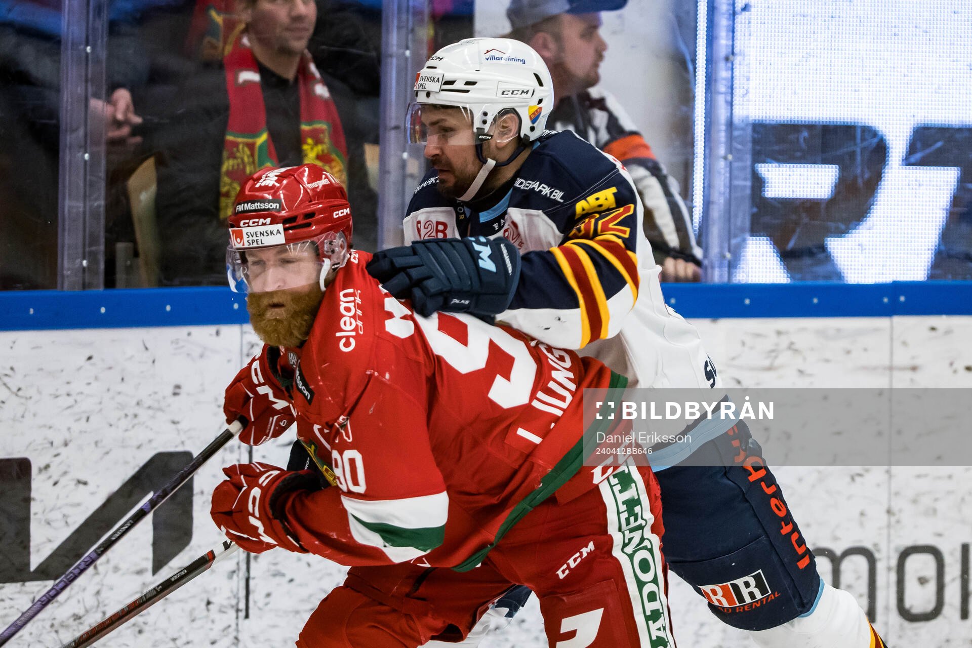 Moras Daniel Ljunggren och Djurgårdens Marcus Krüger