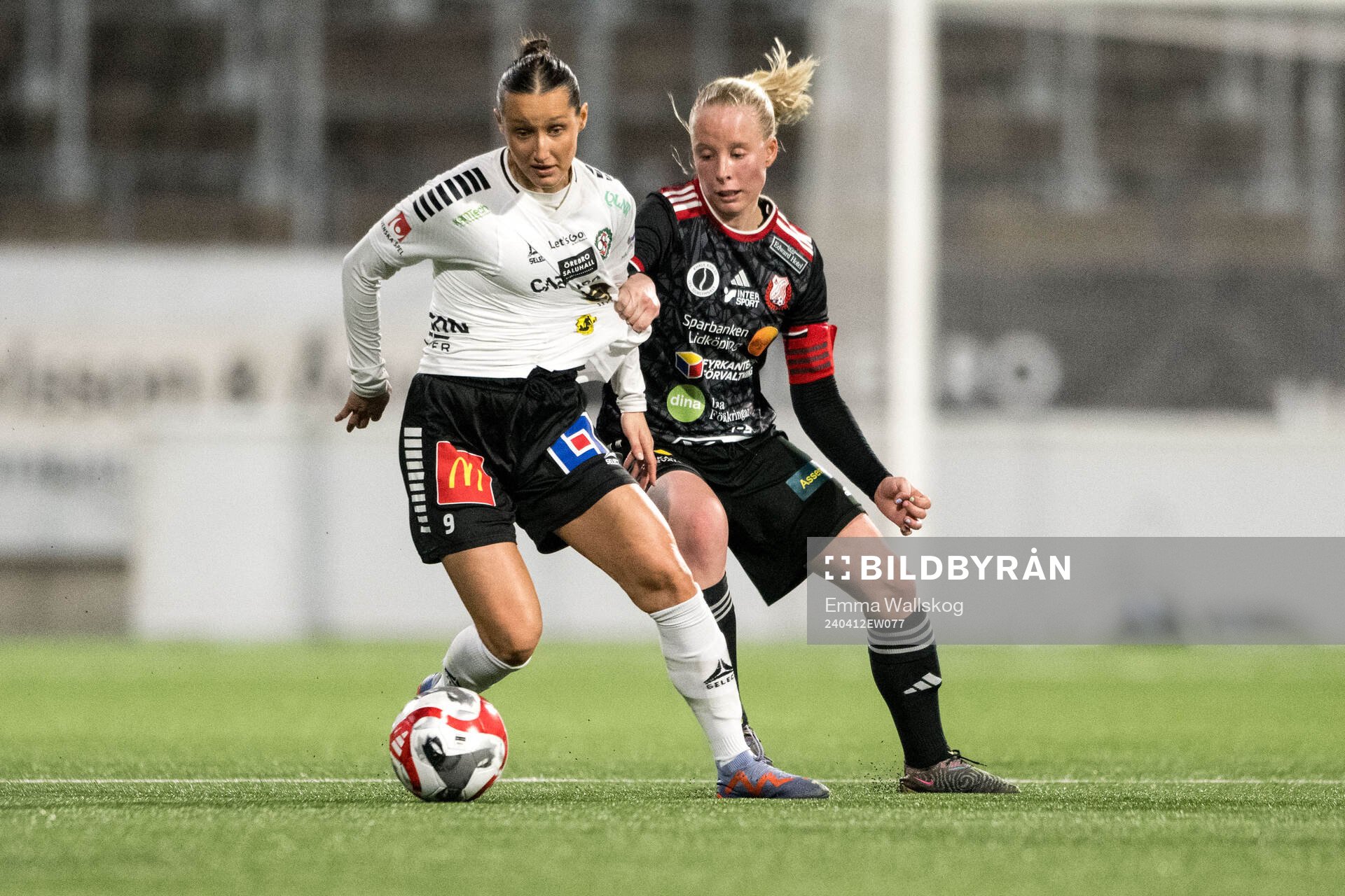 Örebros Emilia Andersson och Lidköpings Linnea Strömberg