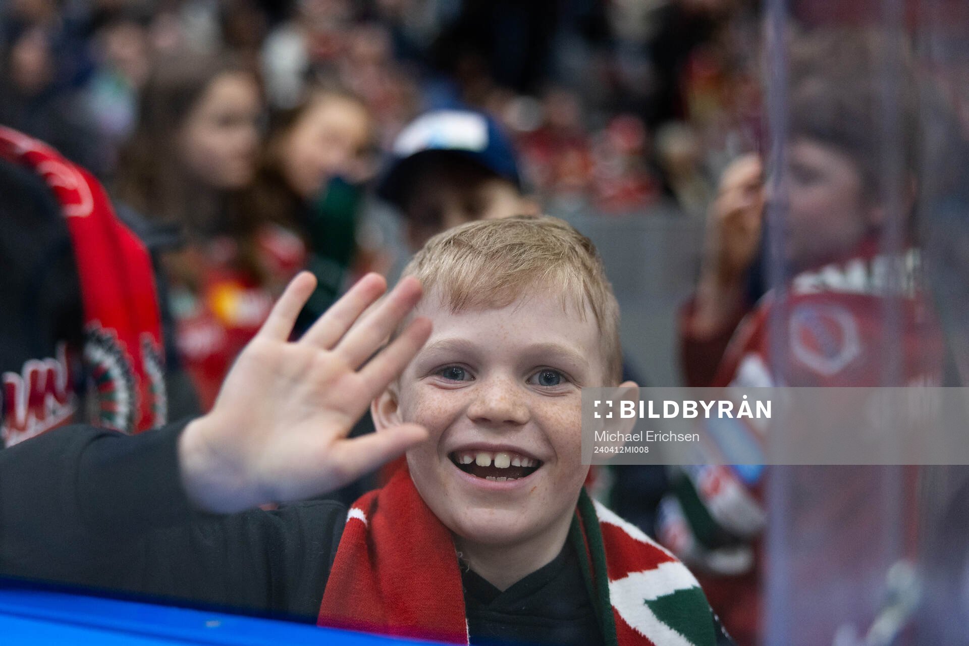 En Frölunda supporter innan semifinal fyra i SHL mellan