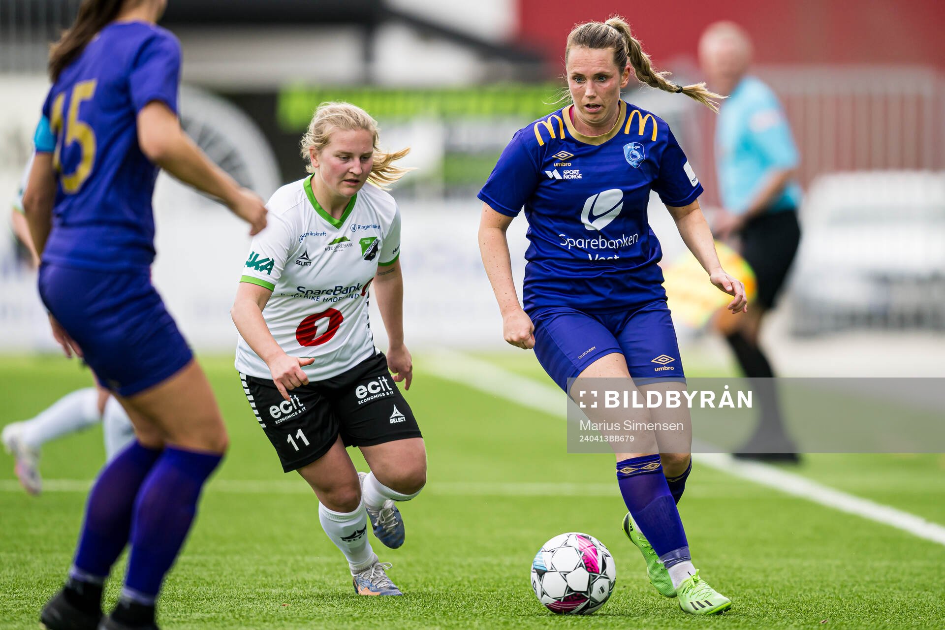 Synne Kristine Hamborg of Hønefoss and Ine Marie Thoresen