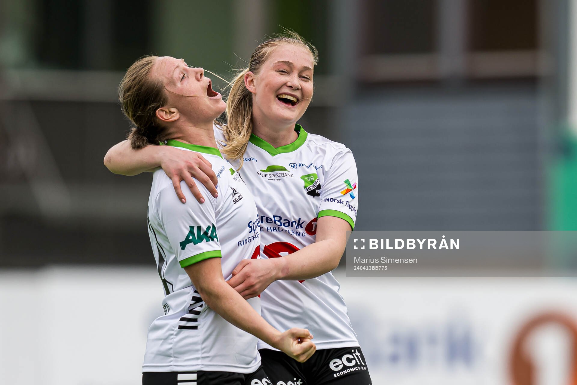 Silje Bekkåsen Nyhagen of Hønefoss celebrates