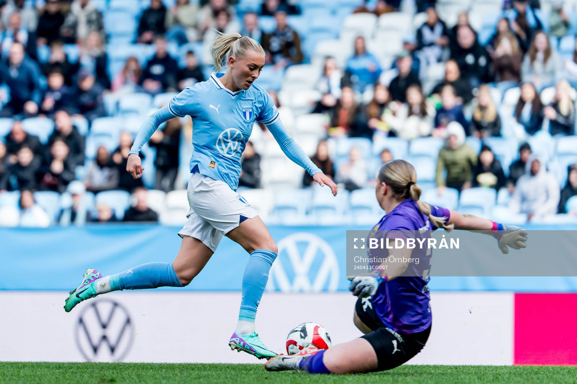 Malmö FFs Beatrice Persson och Umeås Izabelle Bardosen