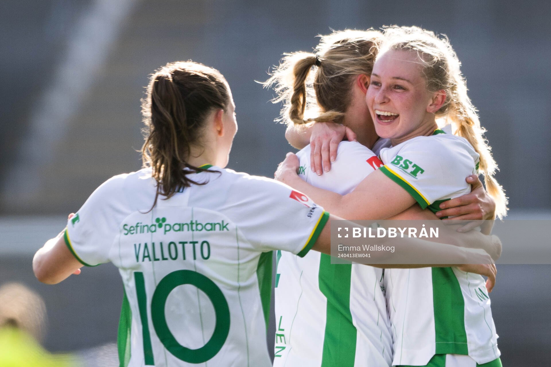 Hammarbys Emilie Joramo, Thea Sørbo och Smilla Vallotto