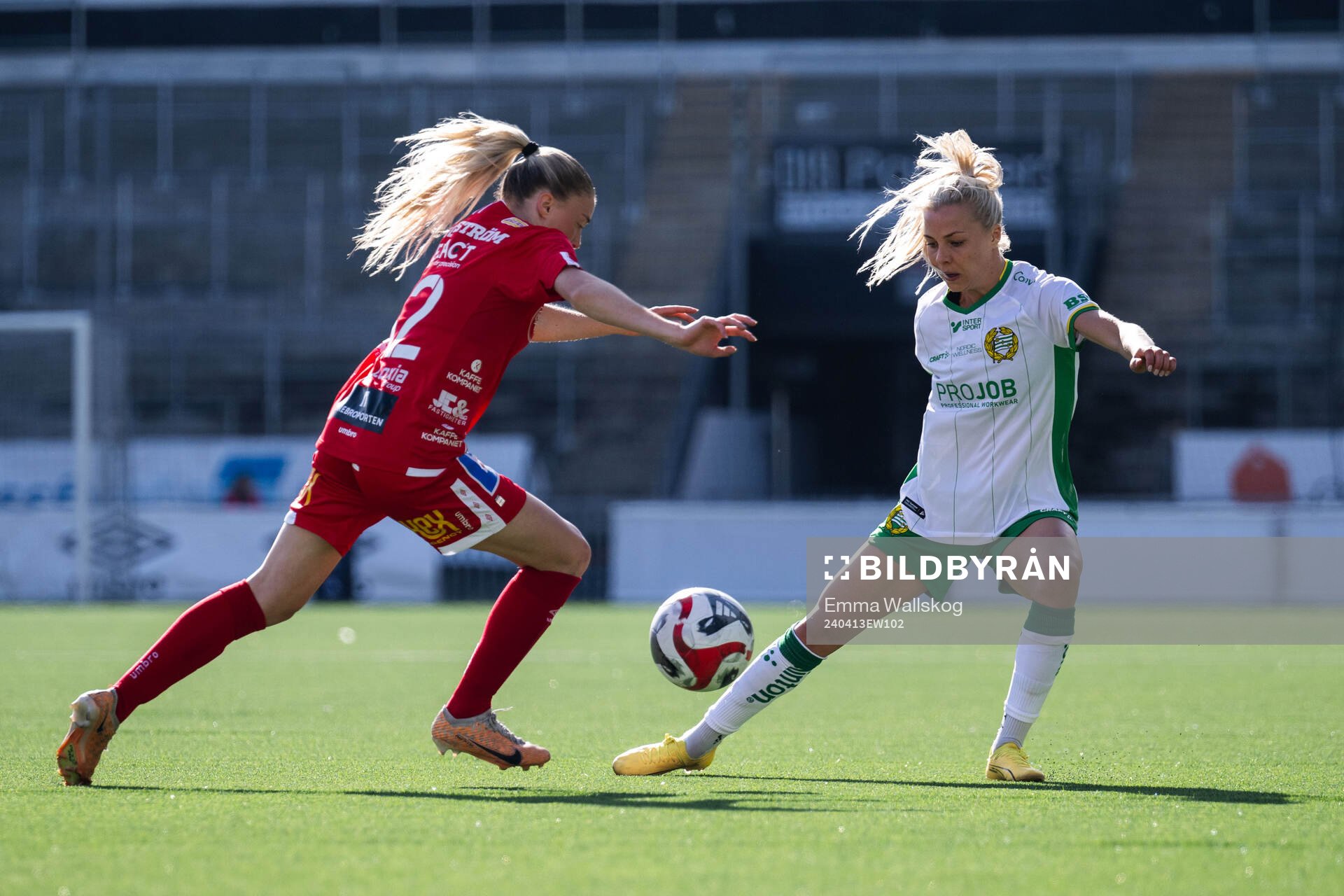 KIF Örebros Ida Björnberg och Hammarbys Lotta Ökvist