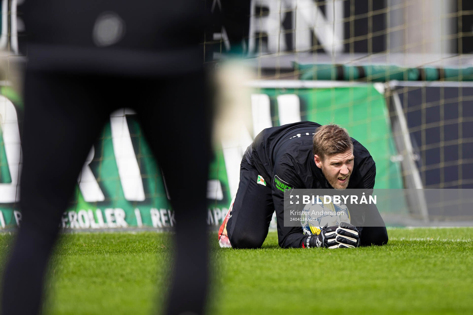 Varbergs Fredrik Andersson inför fotbollsmatchen i Superettan mellan Varberg och Östersund den 13 april 2024 i Varberg. 