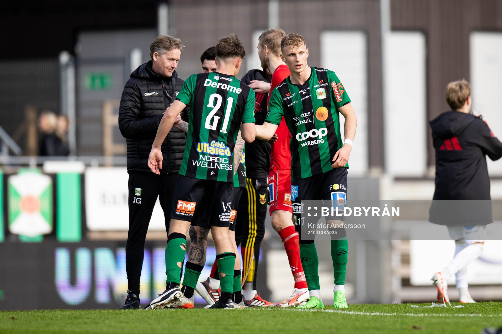 Varbergs spelare jublar