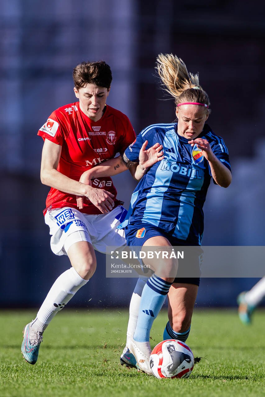 Trelleborgs Irmeli Jonsson och Djurgårdens Sessy Åsland