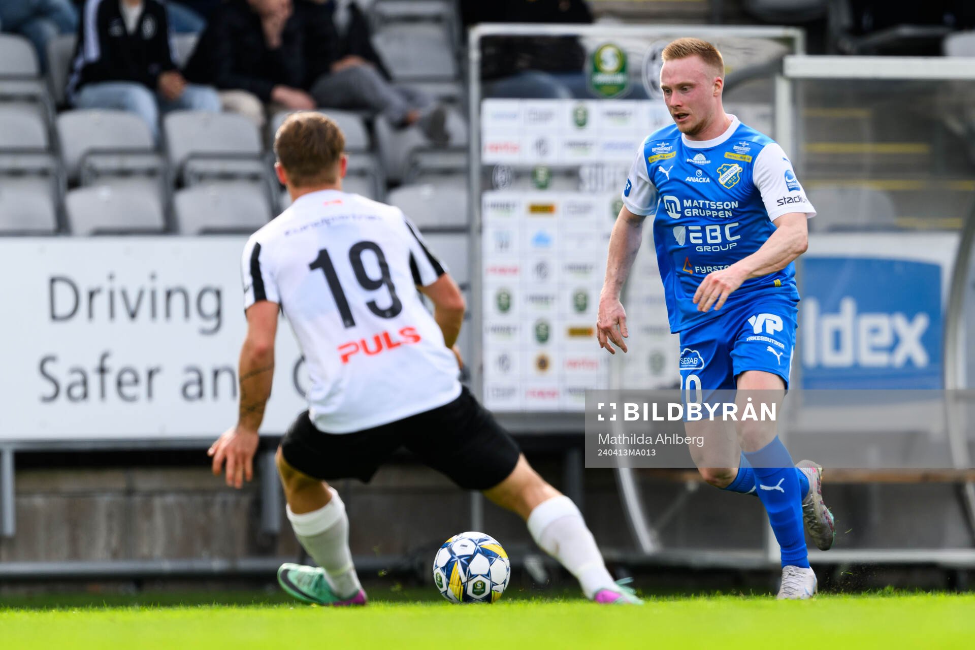 IK Oddevolds Adam Engelbrektsson under fotbollsmatchen i Superettan mellan Landskrona och IK Oddevold den 13 april 2024 i Landskrona. 