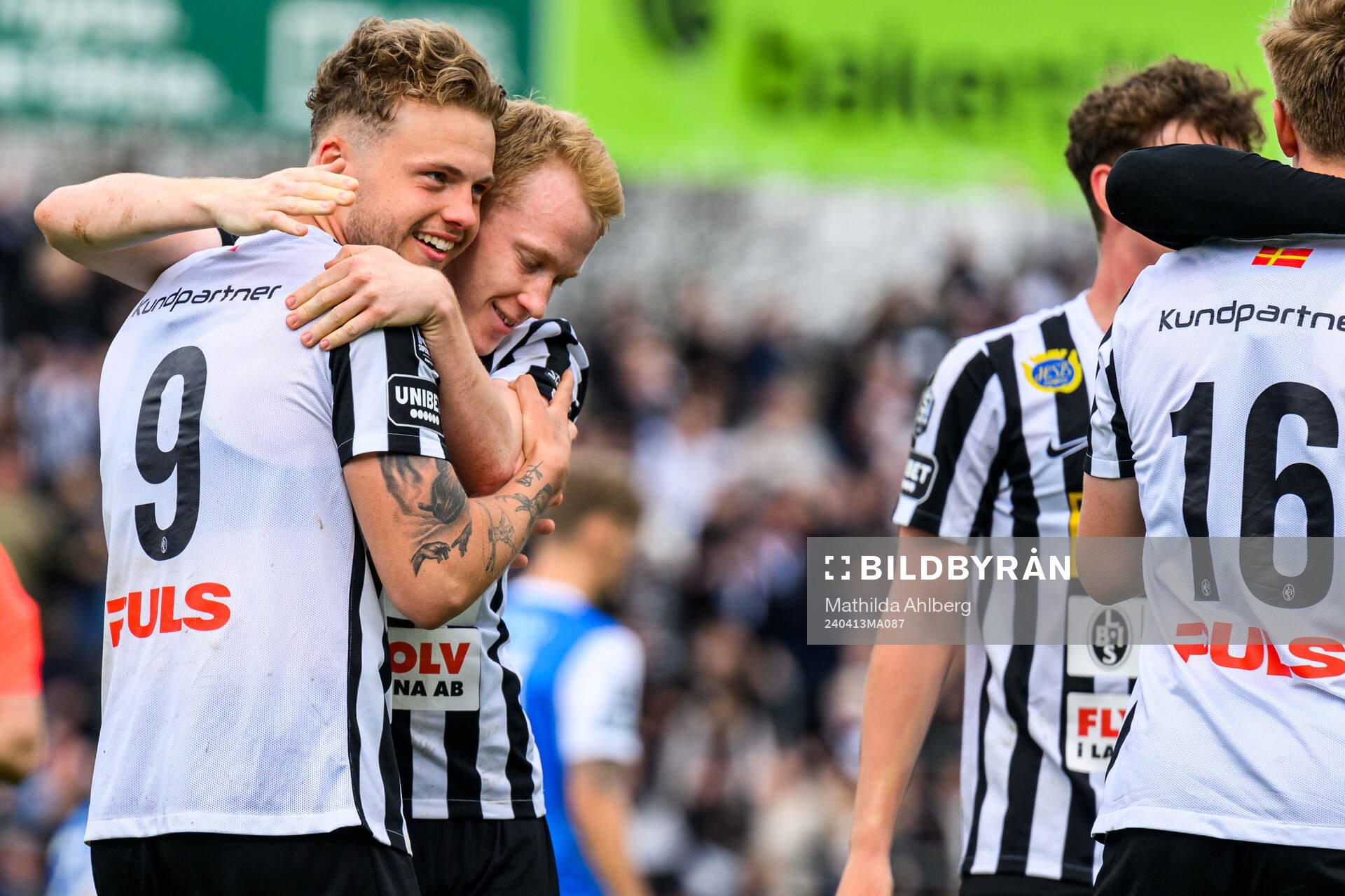 Landskronas Frederik Ihler och David Edvardsson jublar