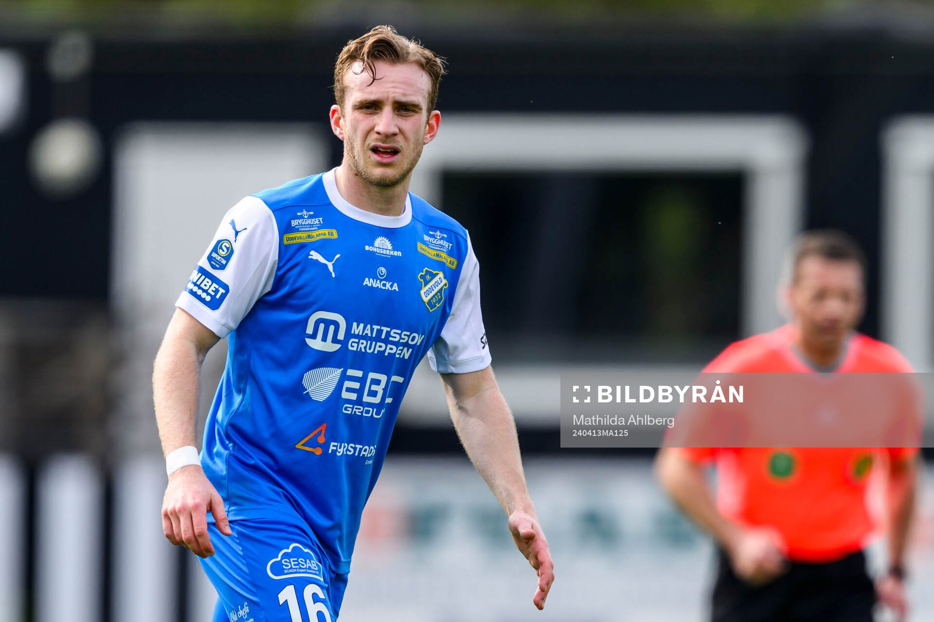 IK Oddevolds Noa Bernhardtz under fotbollsmatchen i Superettan mellan Landskrona och IK Oddevold den 13 april 2024 i Landskrona. 