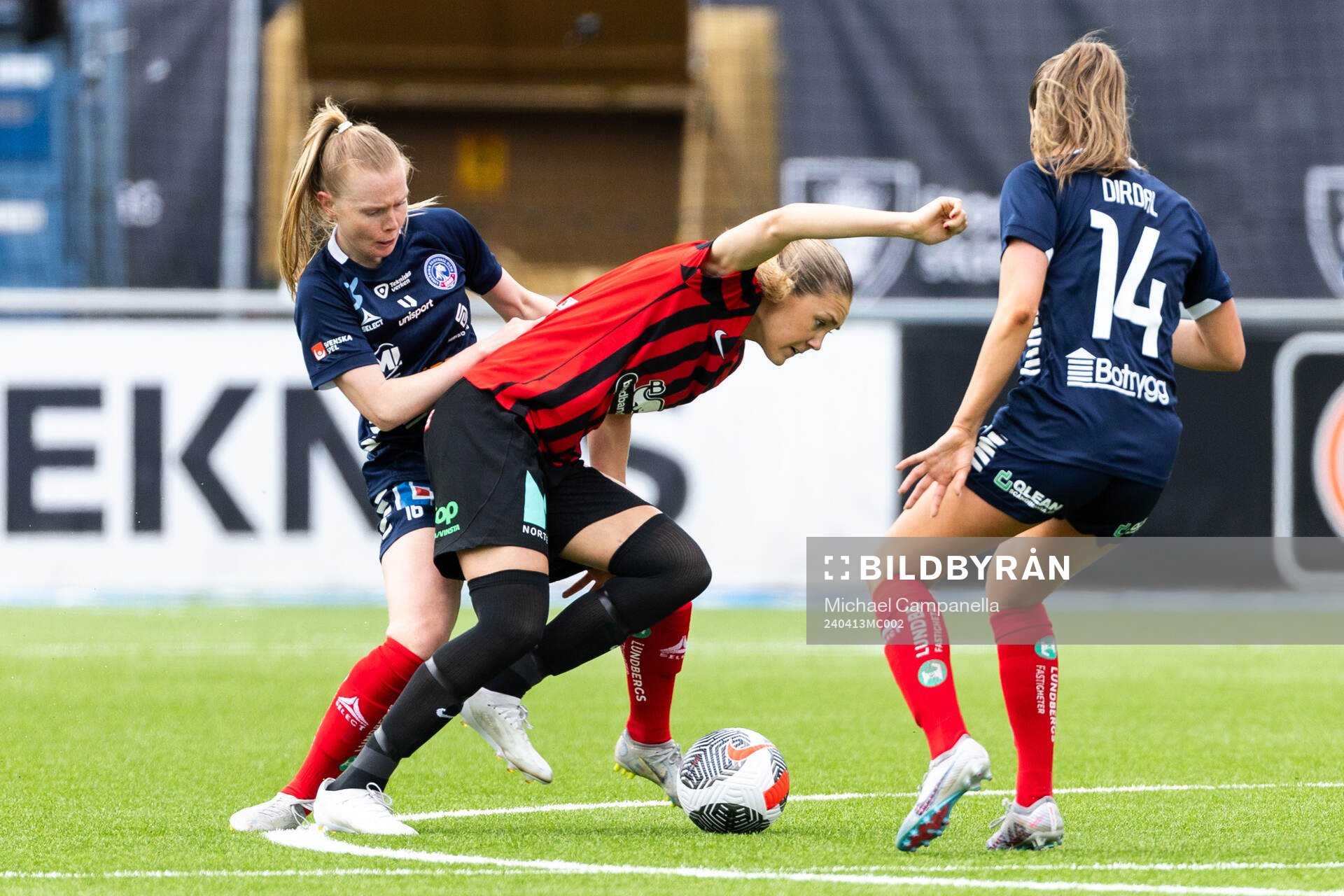 Linköpings Malin Brenn och Brommapojkarnas Tuva Ölvestad