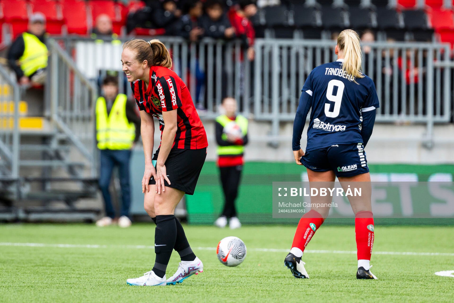 Brommapojkarnas Alice Ahlberg har ont