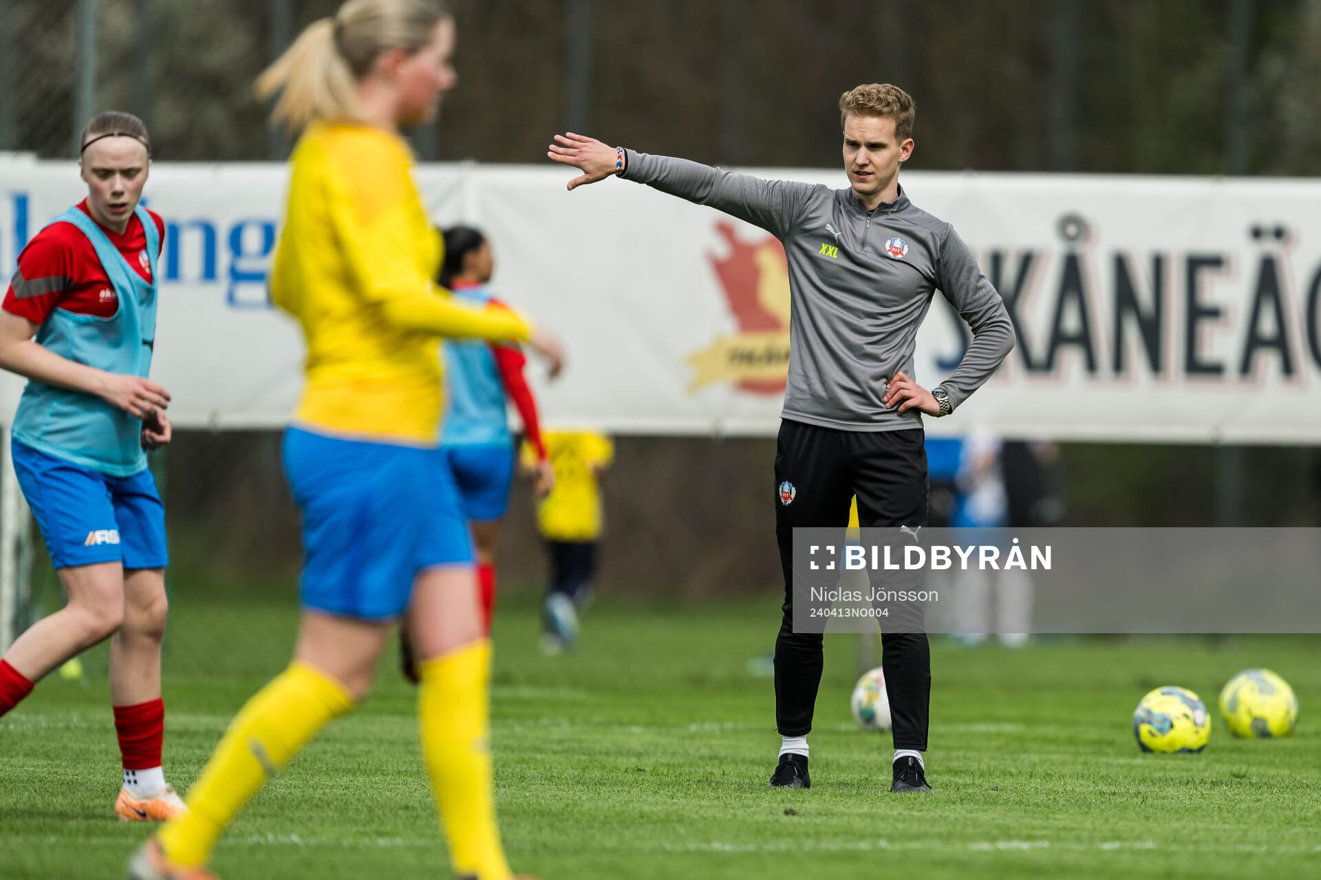 Helsingborgs assisterande tränare Elias Åkerborg