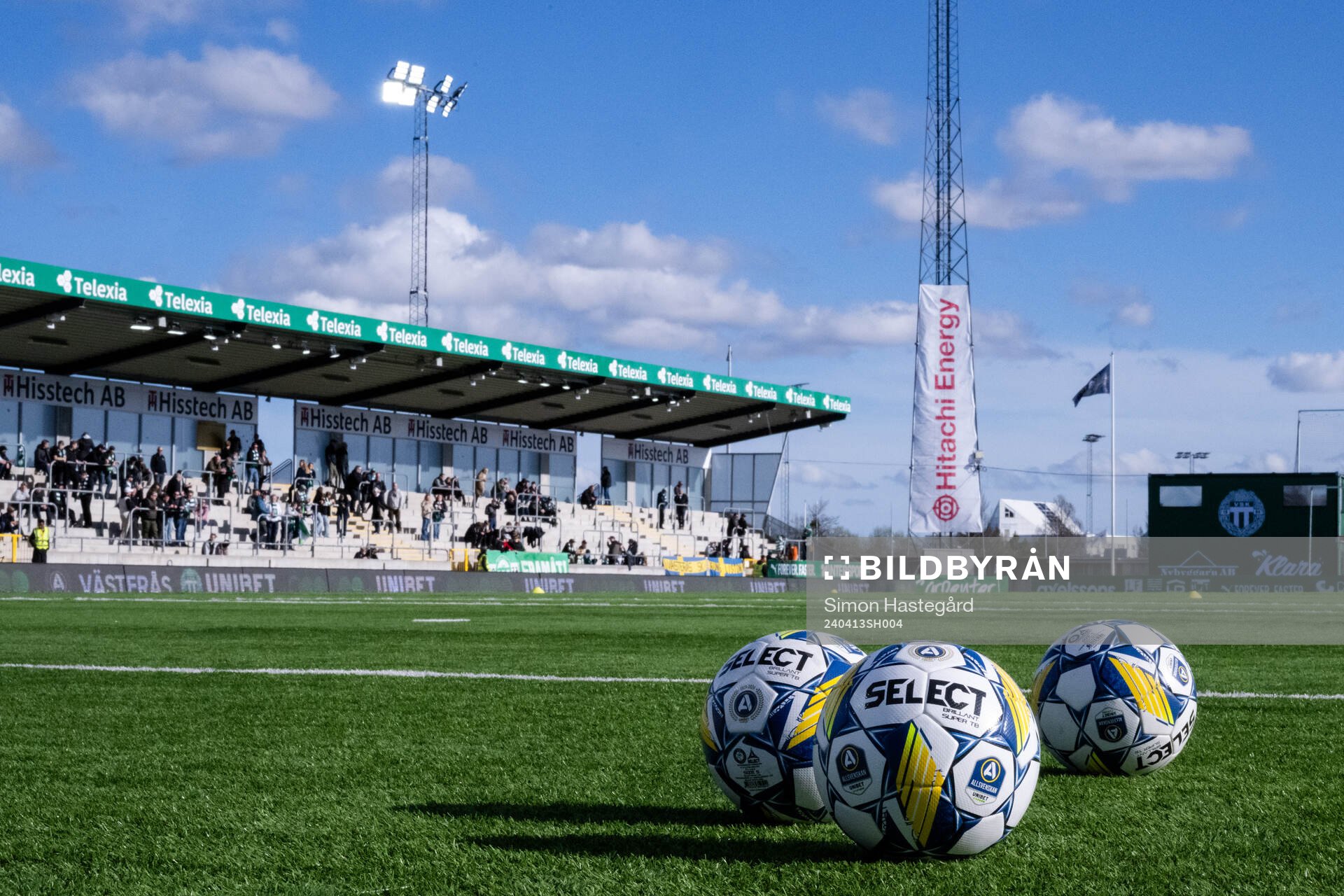 Fotbollar inne på Hitachi Energy Arena inför fotbollsmatchen i Allsvenskan mellan Västerås och Halmstad den 13 april 2024 i Västerås. 