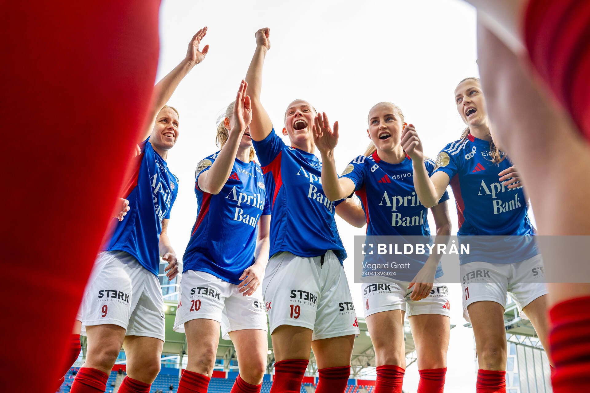 Elise Thorsnes, Sædis Run Heidarsdottir, Iselin Sandnes