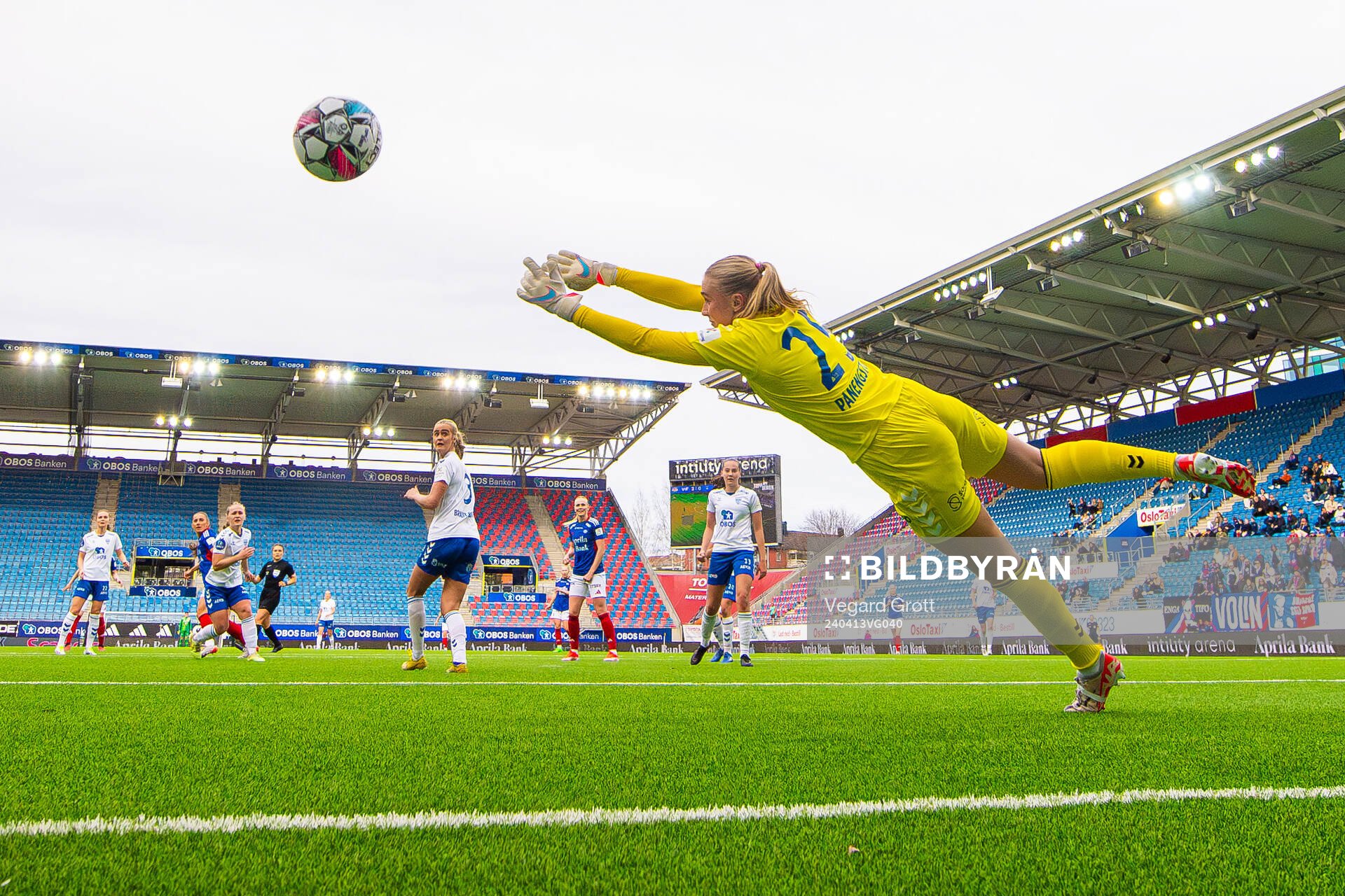 Tilde Lindwall of Vålerenga scores the 3-0 goal behind