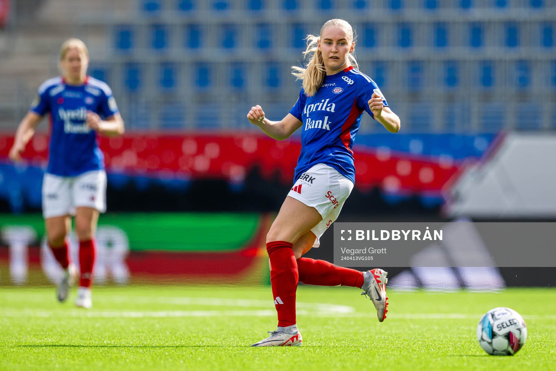 Iselin Sandnes Olsen of Vålerenga