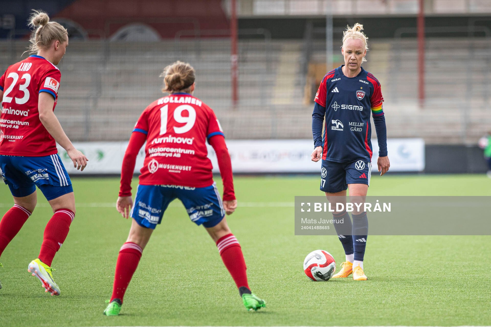 FC Rosengårds Caroline Seger under fotbollsmatchen i Damallsvenskan mellan FC Rosengård och Vittsjö den 14 april 2024 i Malmö. 