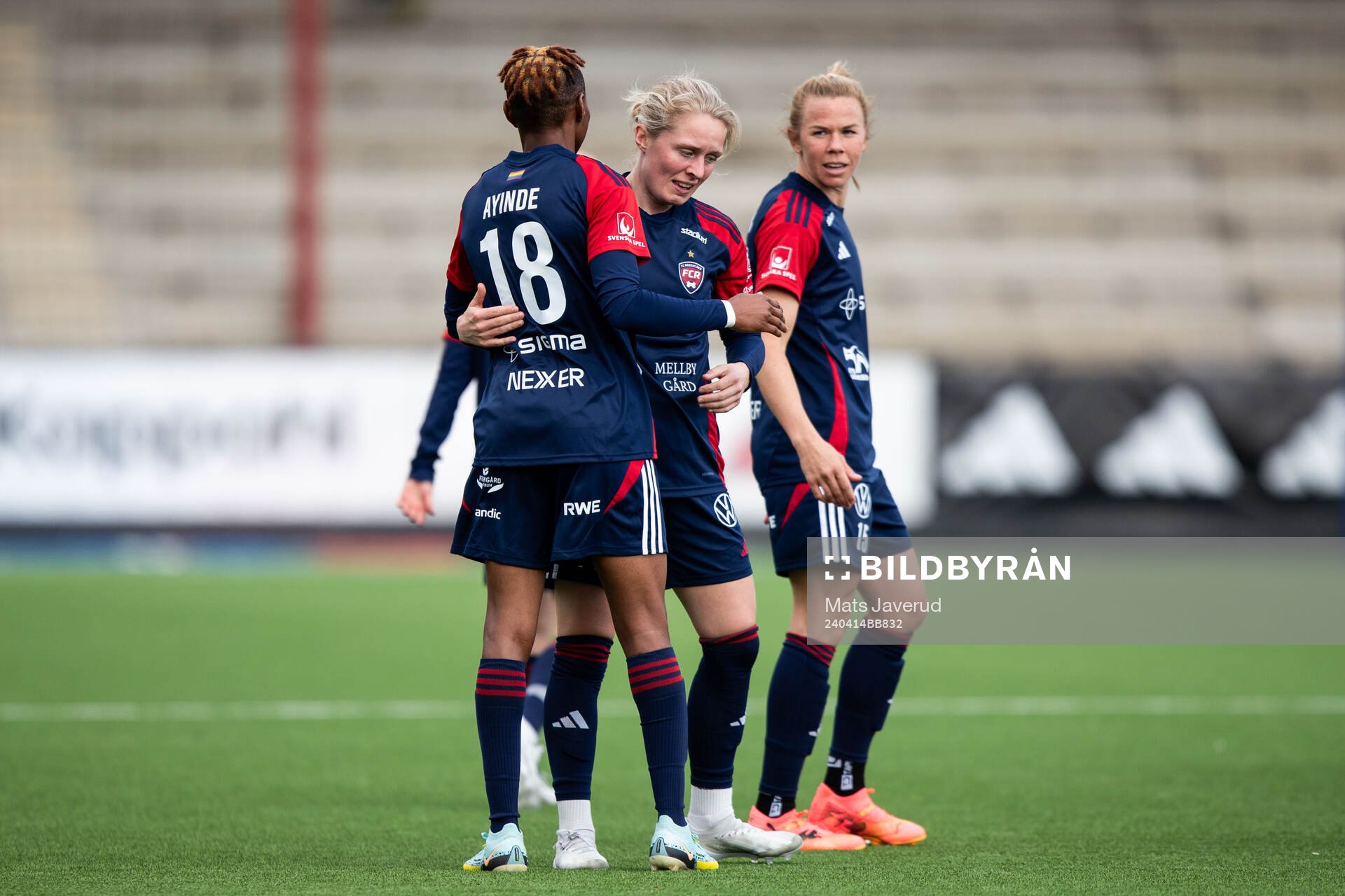 FC Rosengårds Emilia Larsson jublar med Halimatu Ibrahim Ayinde och Jessica Wik efter 5-0 under fotbollsmatchen i Damallsvenskan mellan FC Rosengård och Vittsjö den 14 april 2024 i Malmö.