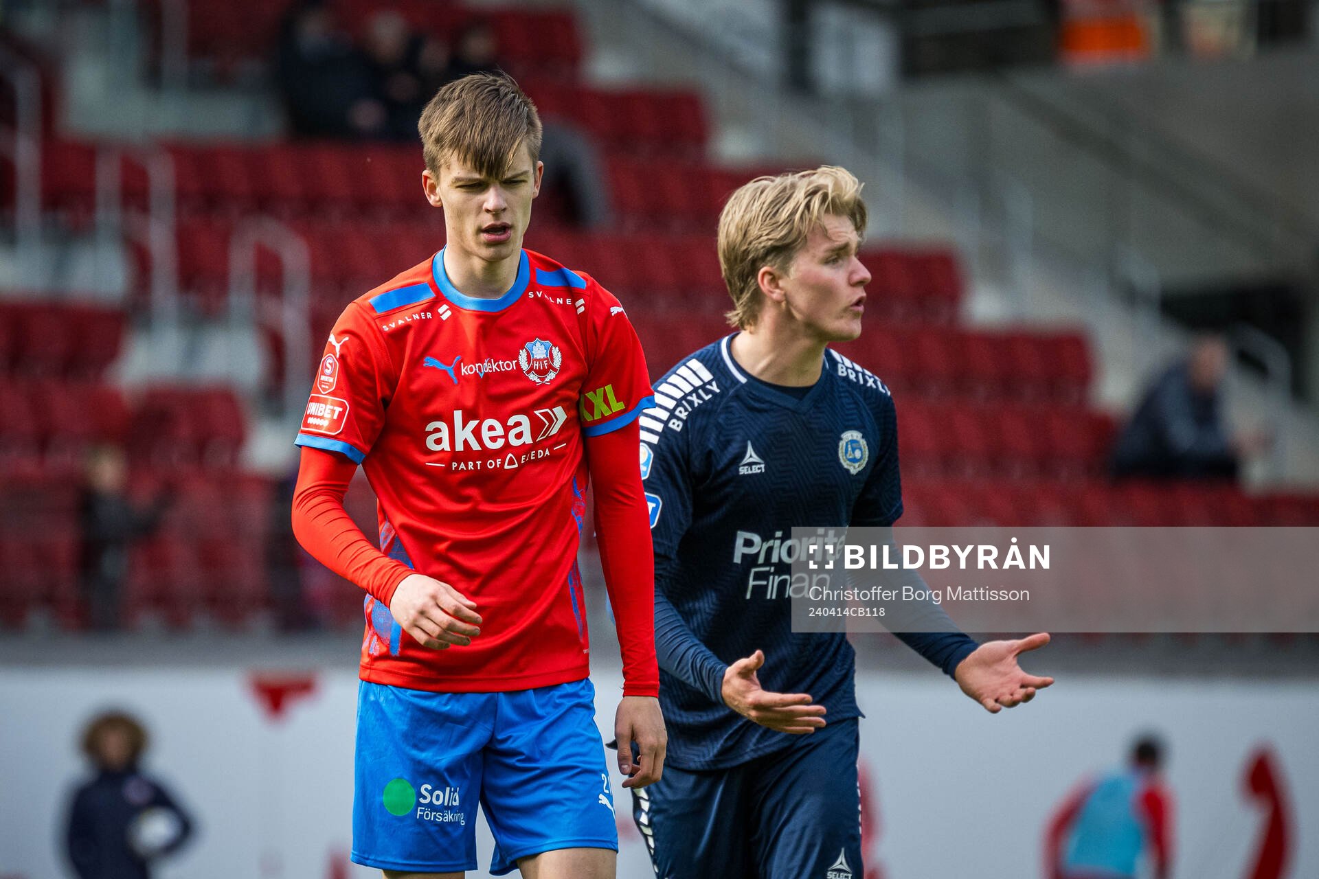 Helsingborgs Adrian Svanbäck och Utsiktens Sebastian