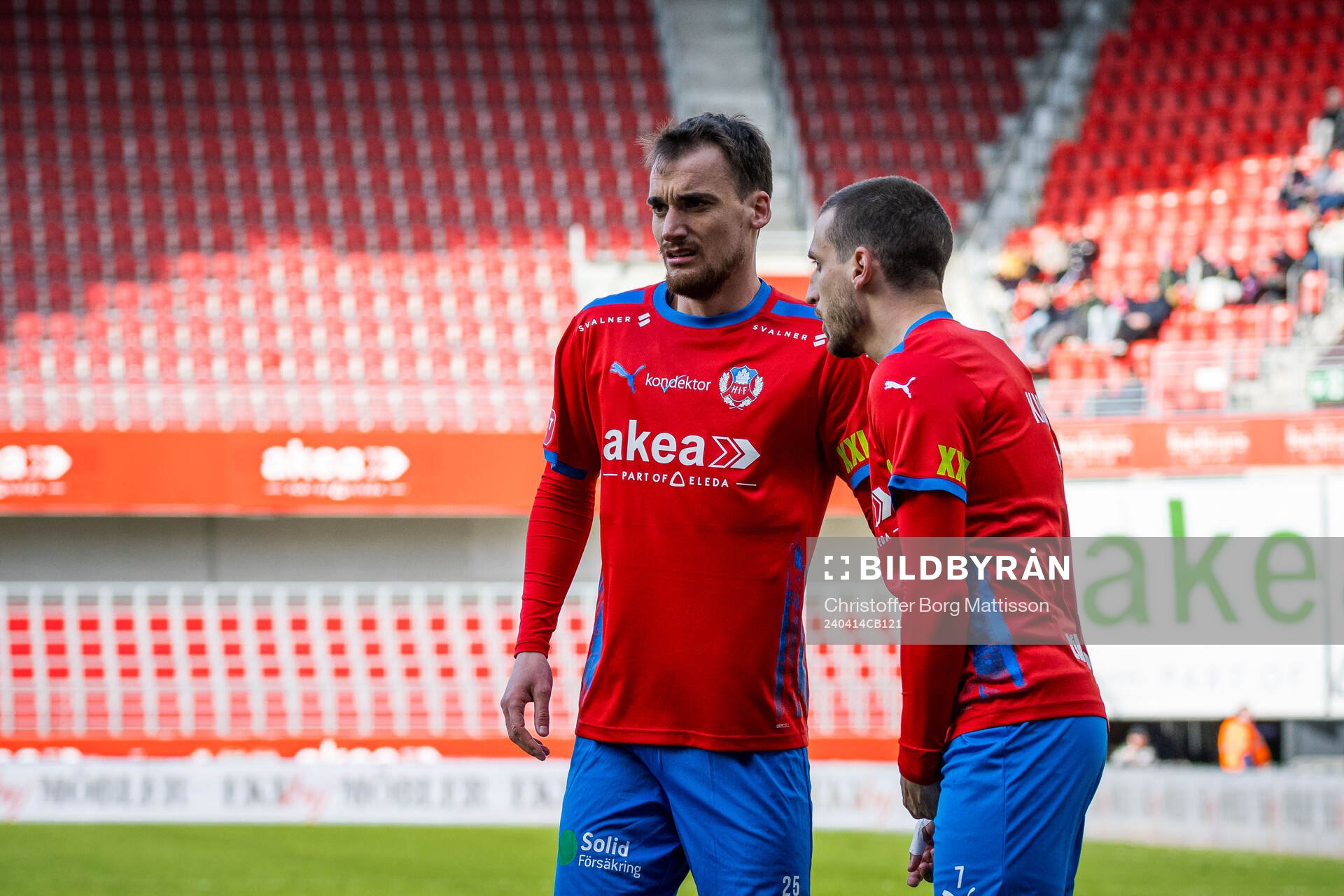 Helsingborgs Adam Hellborg och Arian Kabashi