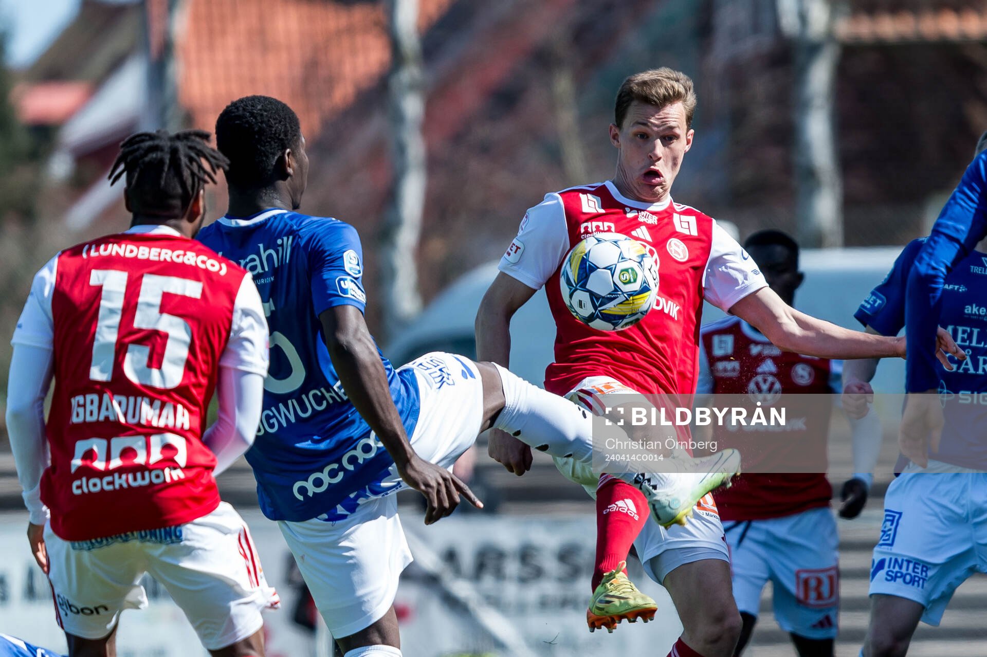 Sandvikens IFs Daniel Söderberg och Trelleborgs Abel