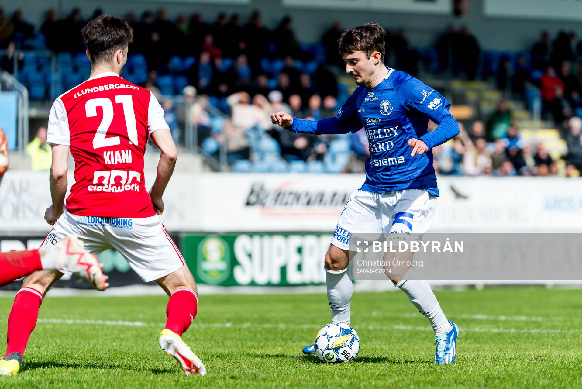 Sandvikens IFs Adam Kiani och Trelleborgs Armin Culum