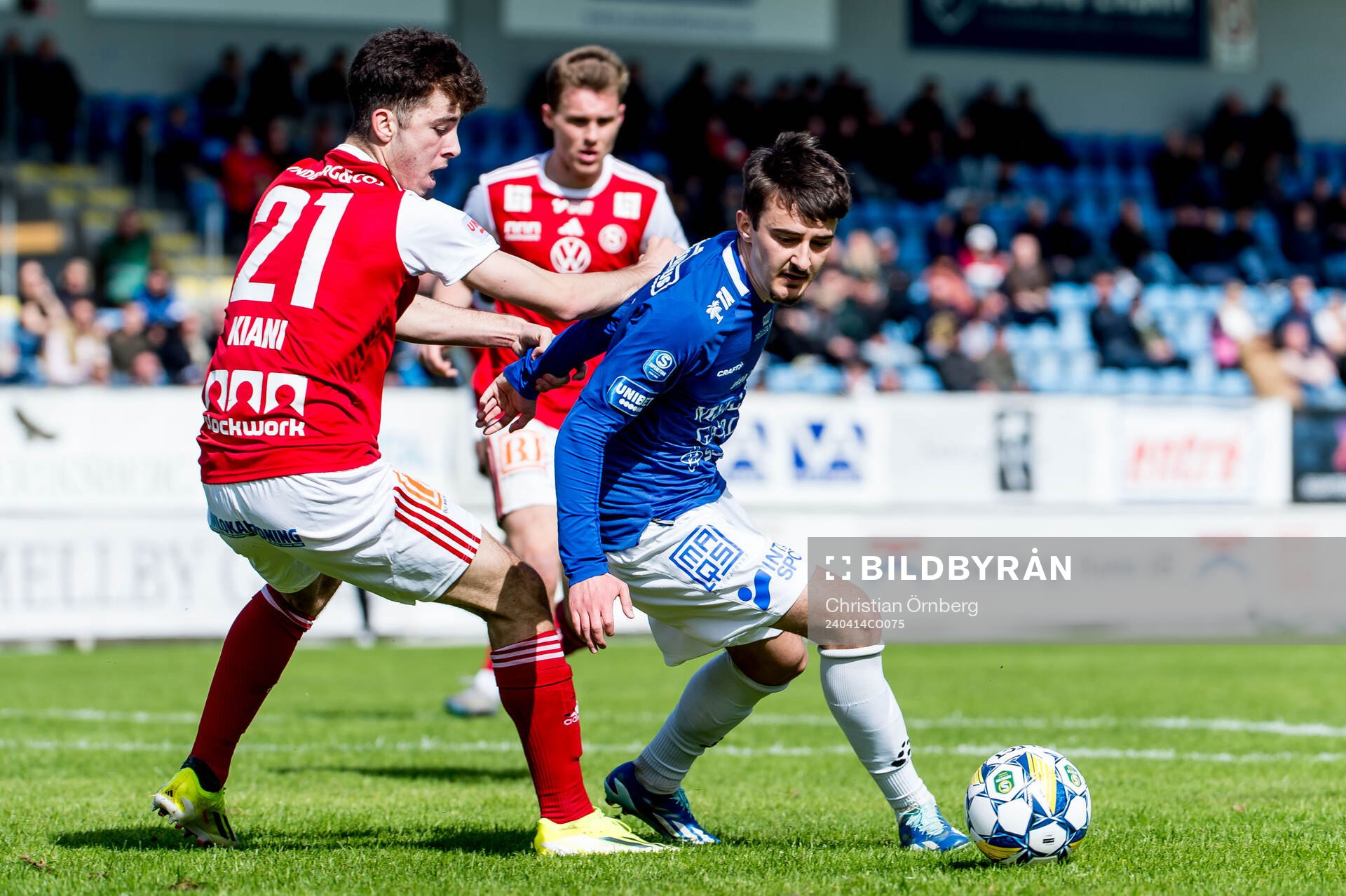 Sandvikens IFs Adam Kiani och Trelleborgs Armin Culum