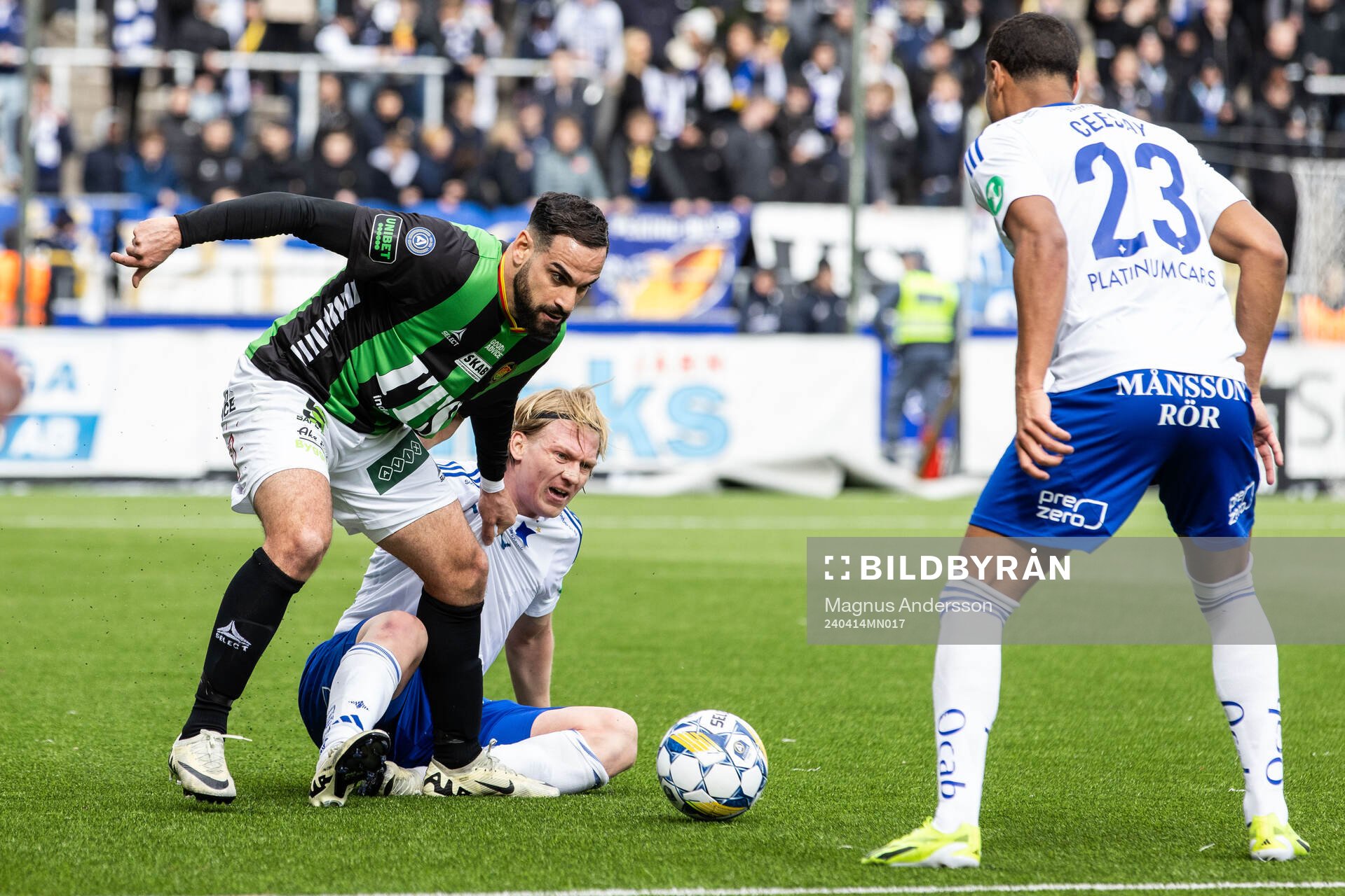 GAISs Mervan Celik och IFK Norrköpings Daniel Fritz Eid